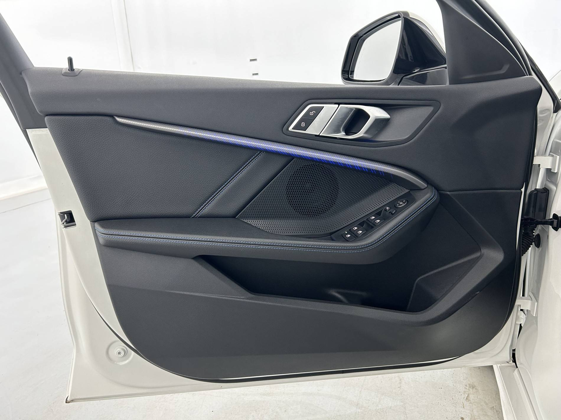 Vente en ligne Bmw Série 1 116i 109 ch au prix de 20 790 €