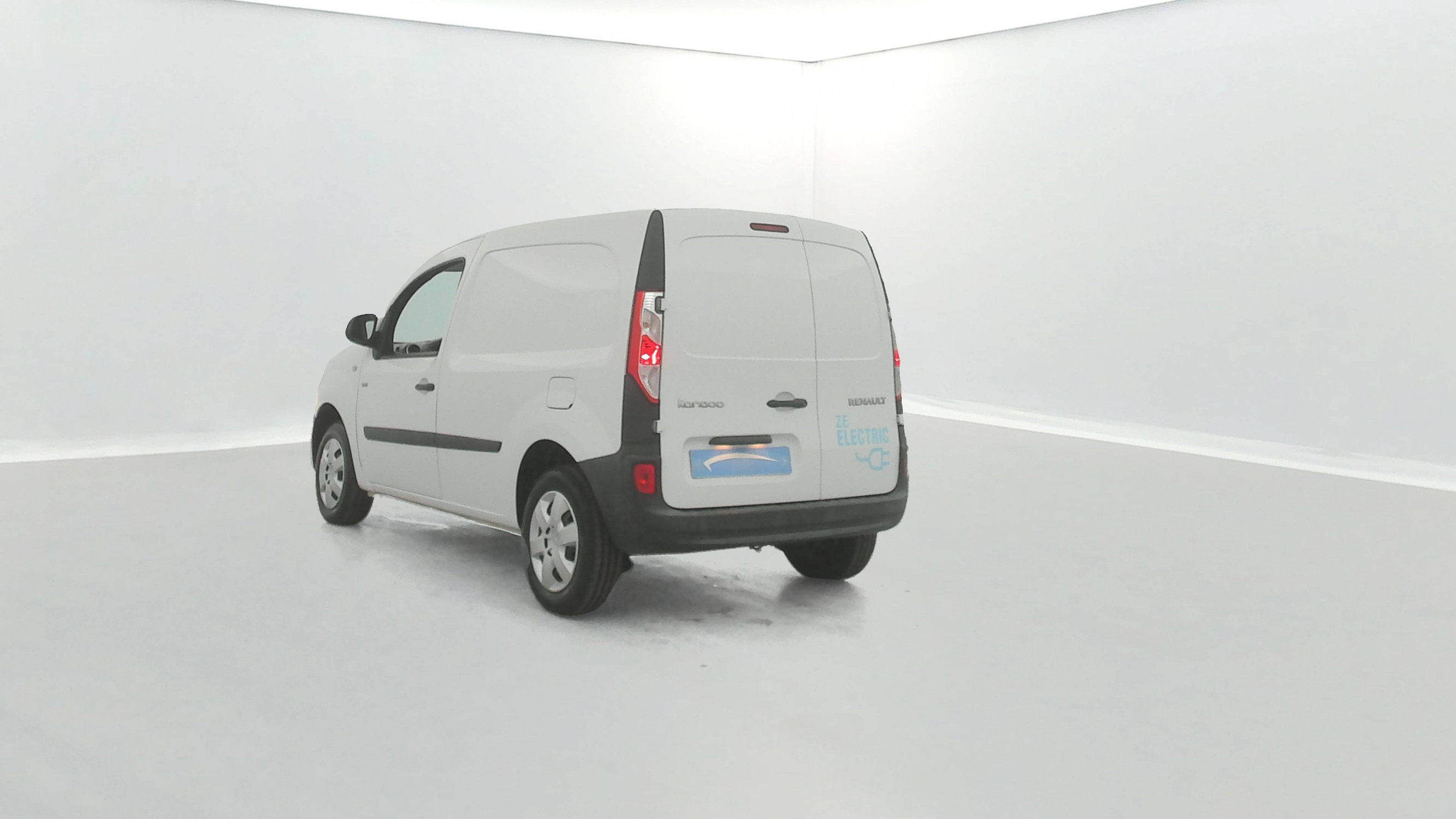 Vente en ligne Renault Kangoo Electrique KANGOO Z.E. 33 au prix de 11 990 €