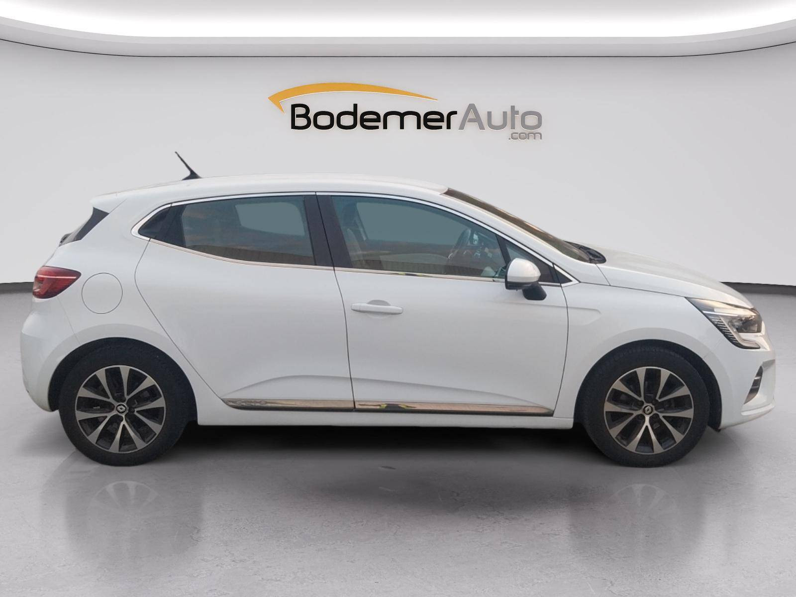 Vente en ligne Renault Clio 5 Clio TCe 90 - 21N au prix de 14 390 €