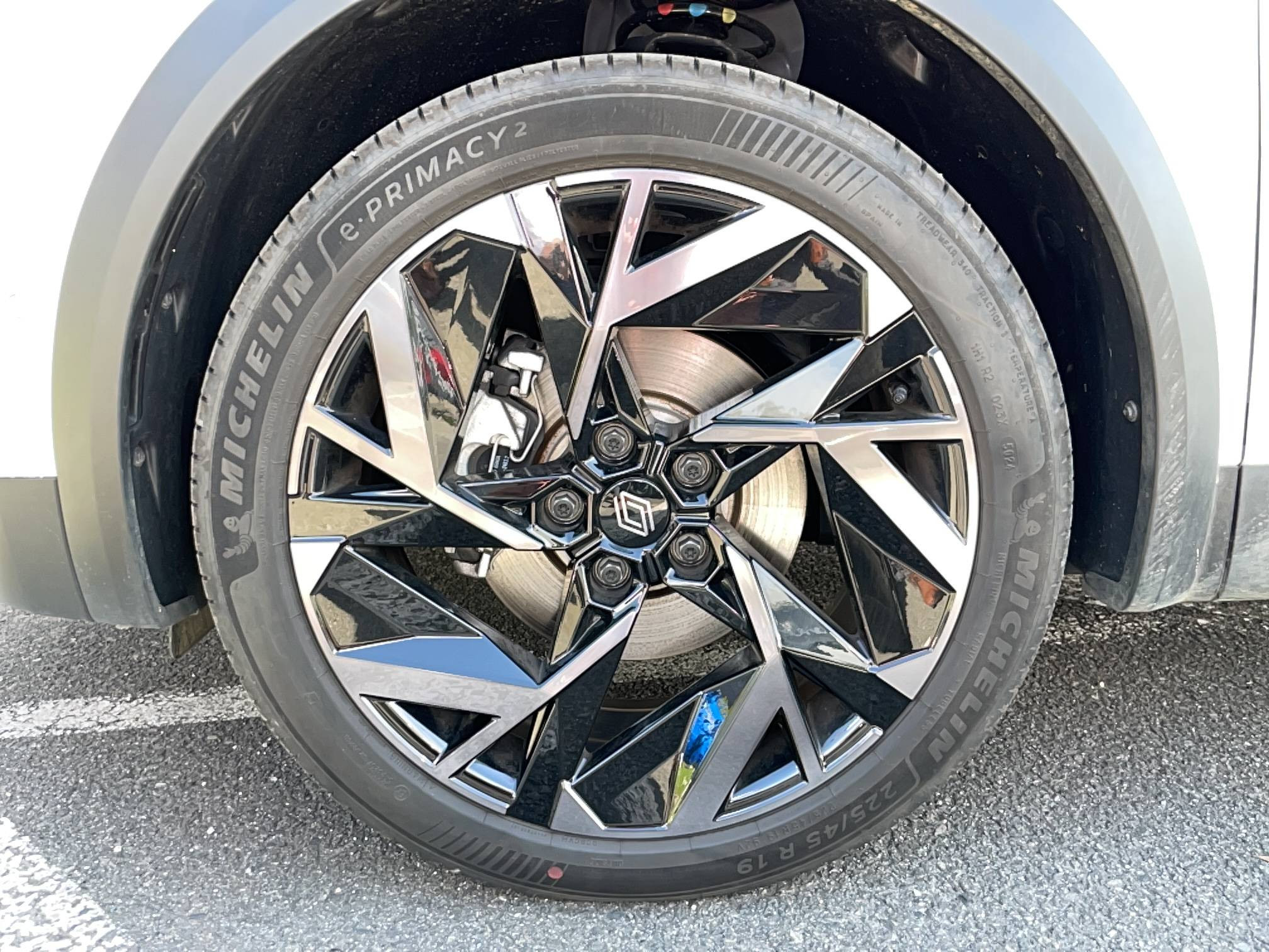 Vente en ligne Renault Symbioz  E-Tech full hybrid 145 au prix de 31 970 €
