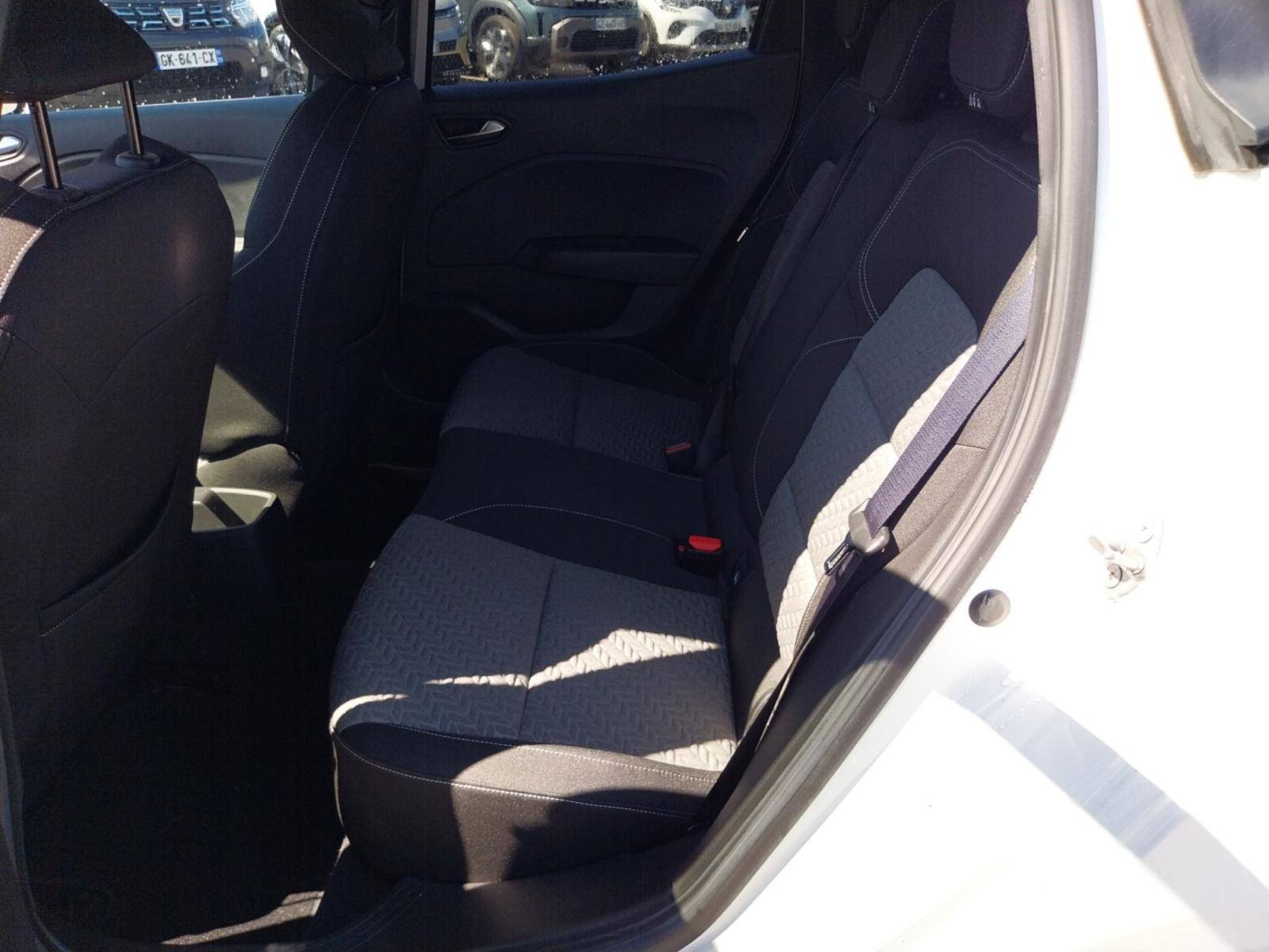 Vente en ligne Renault Clio 5 Clio TCe 100 GPL au prix de 14 370 €