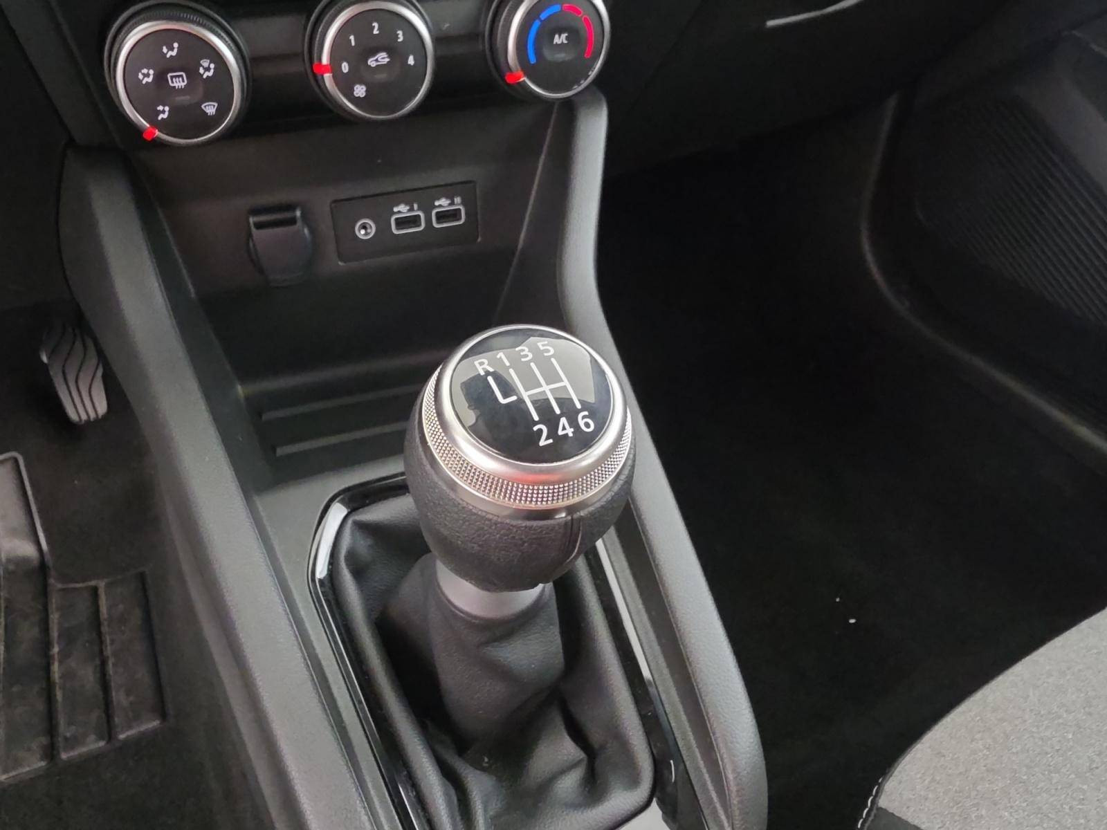 Vente en ligne Renault Clio 5 Clio Blue dCi 100 ch GSR2 au prix de 17 990 €