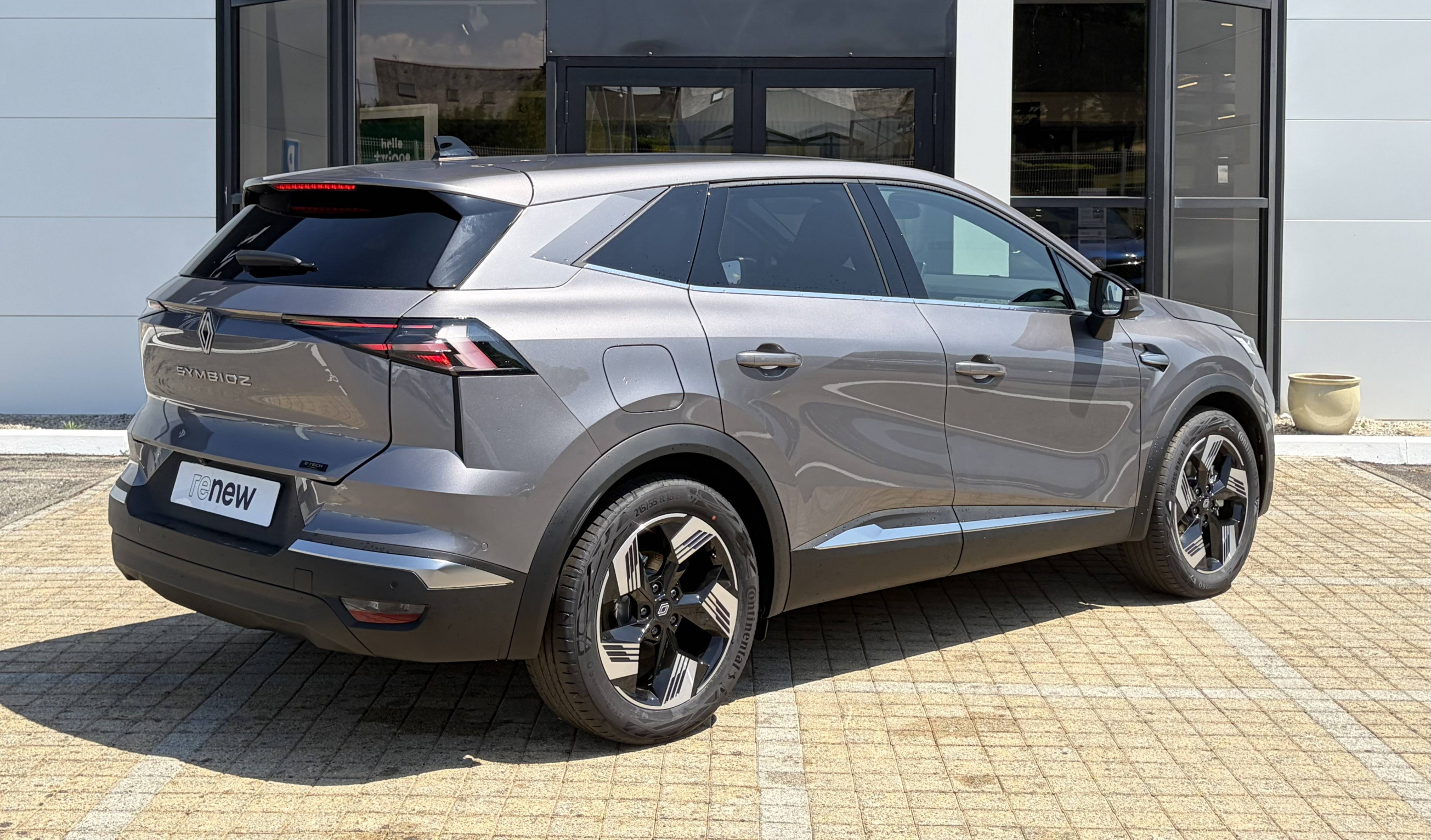 Vente en ligne Renault Symbioz  E-Tech full hybrid 160 ch au prix de 33 690 €