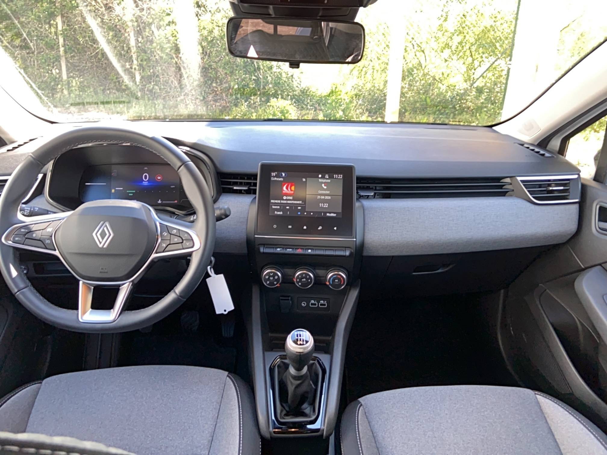 Vente en ligne Renault Clio 5 Clio Eco-G 100 ch GSR2 au prix de 16 290 €