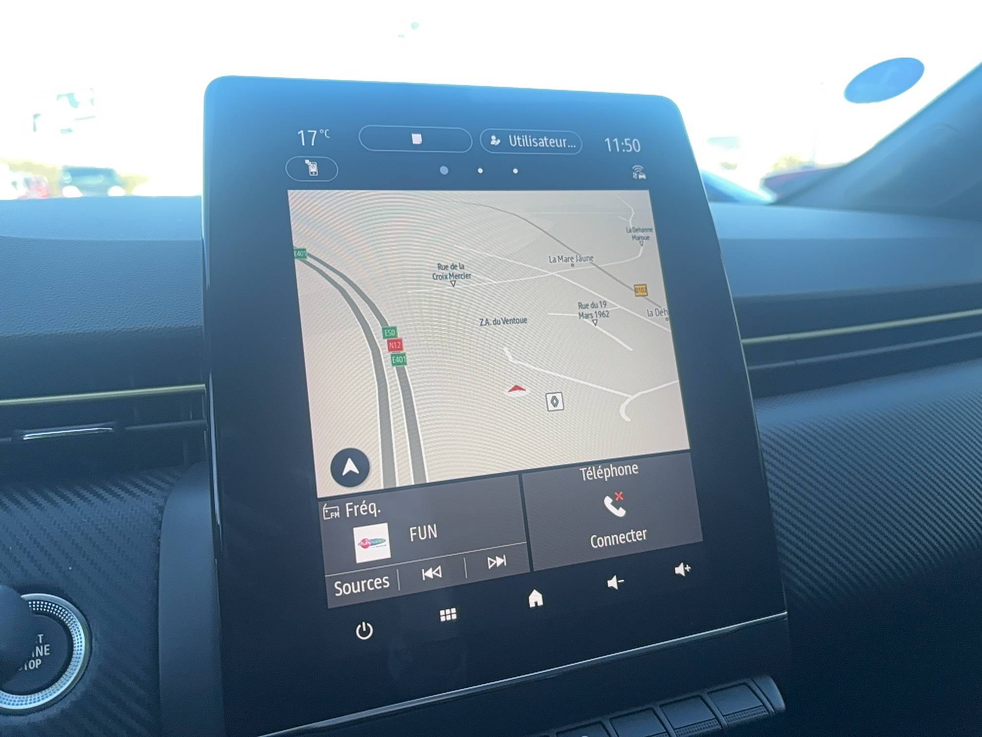 Vente en ligne Renault Clio 5 Clio E-Tech full hybrid 145 au prix de 19 490 €