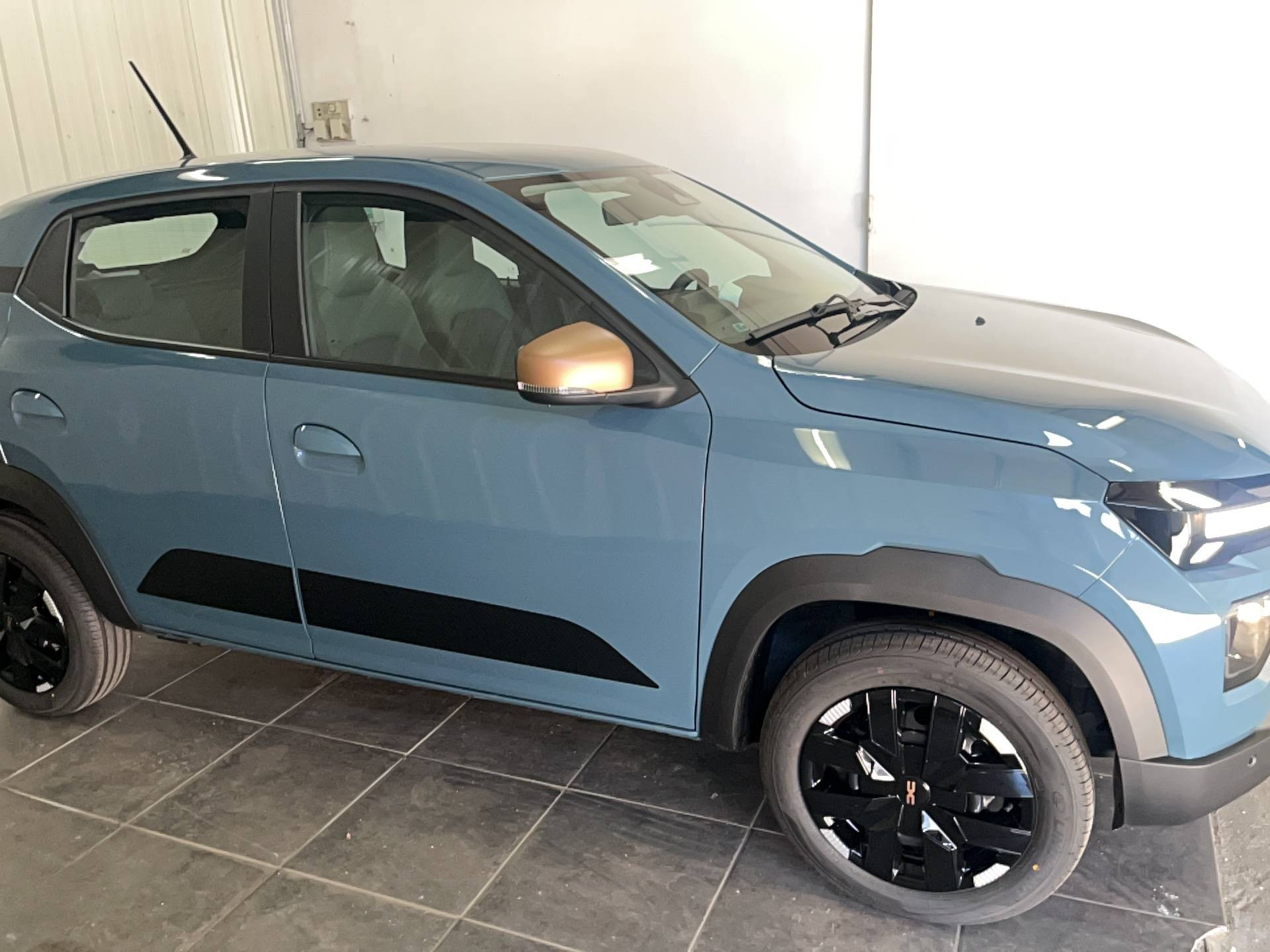 Vente en ligne Dacia Spring  electric 100 au prix de 19 990 €