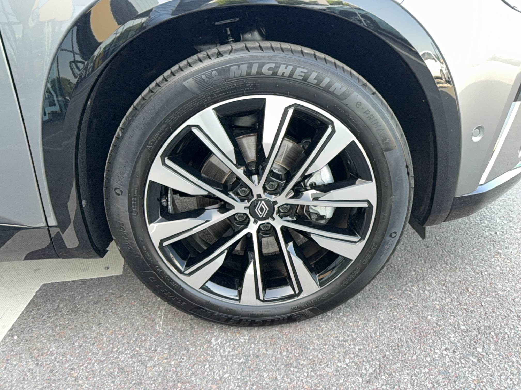 Vente en ligne Renault Espace Espace E-Tech full hybrid 200 GSR2 au prix de 34 990 €