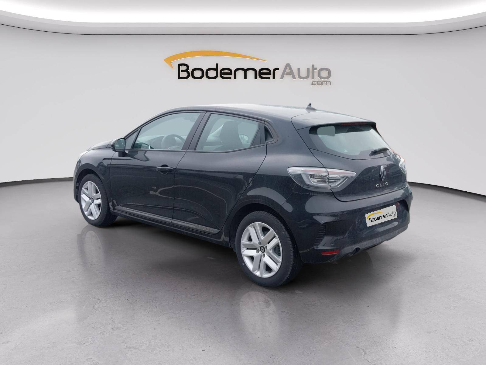 Vente en ligne Renault Clio 5 Clio Blue dCi 100 ch GSR2 au prix de 17 490 €