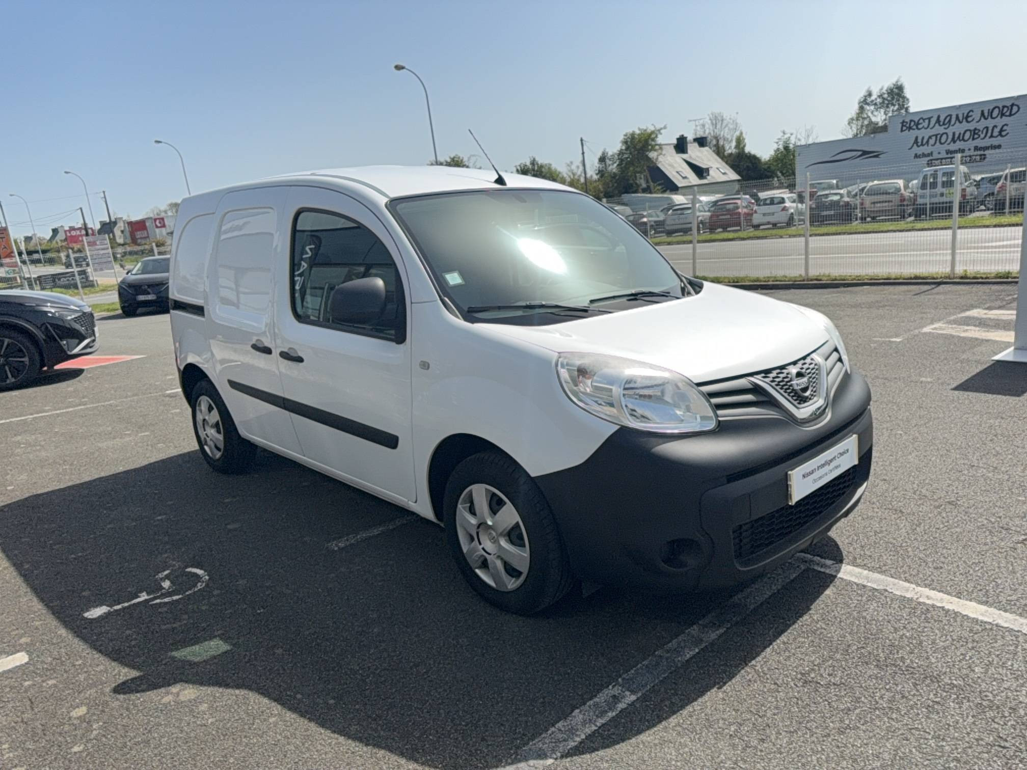 Vente en ligne Nissan NV250 L1 NV250 DCI 95 au prix de 14 490 €