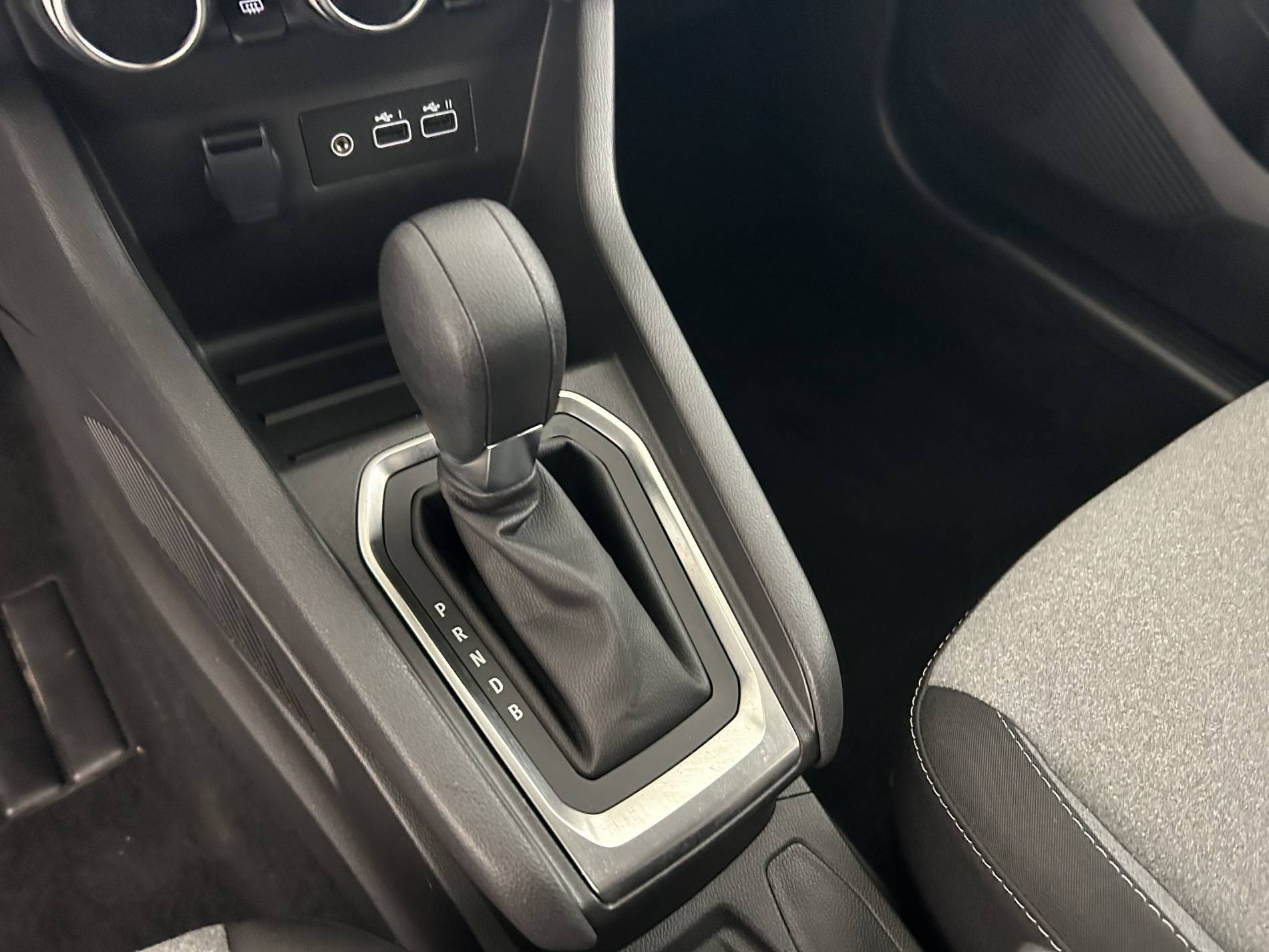 Vente en ligne Renault Clio 5 Clio E-Tech full hybrid 145 ch GSR2 au prix de 20 990 €