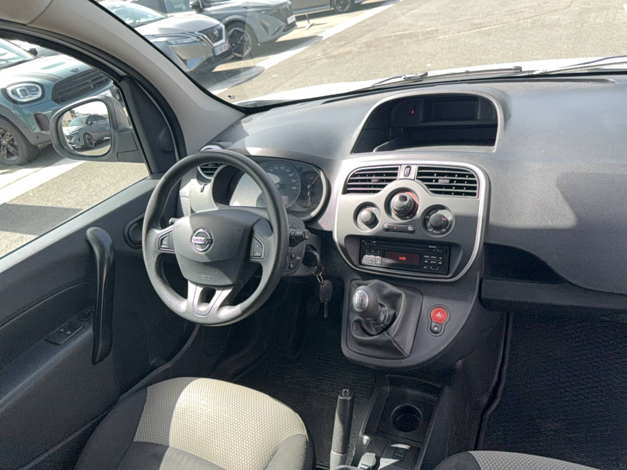 Vente en ligne Nissan NV250 L1 NV250 DCI 95 au prix de 14 490 €