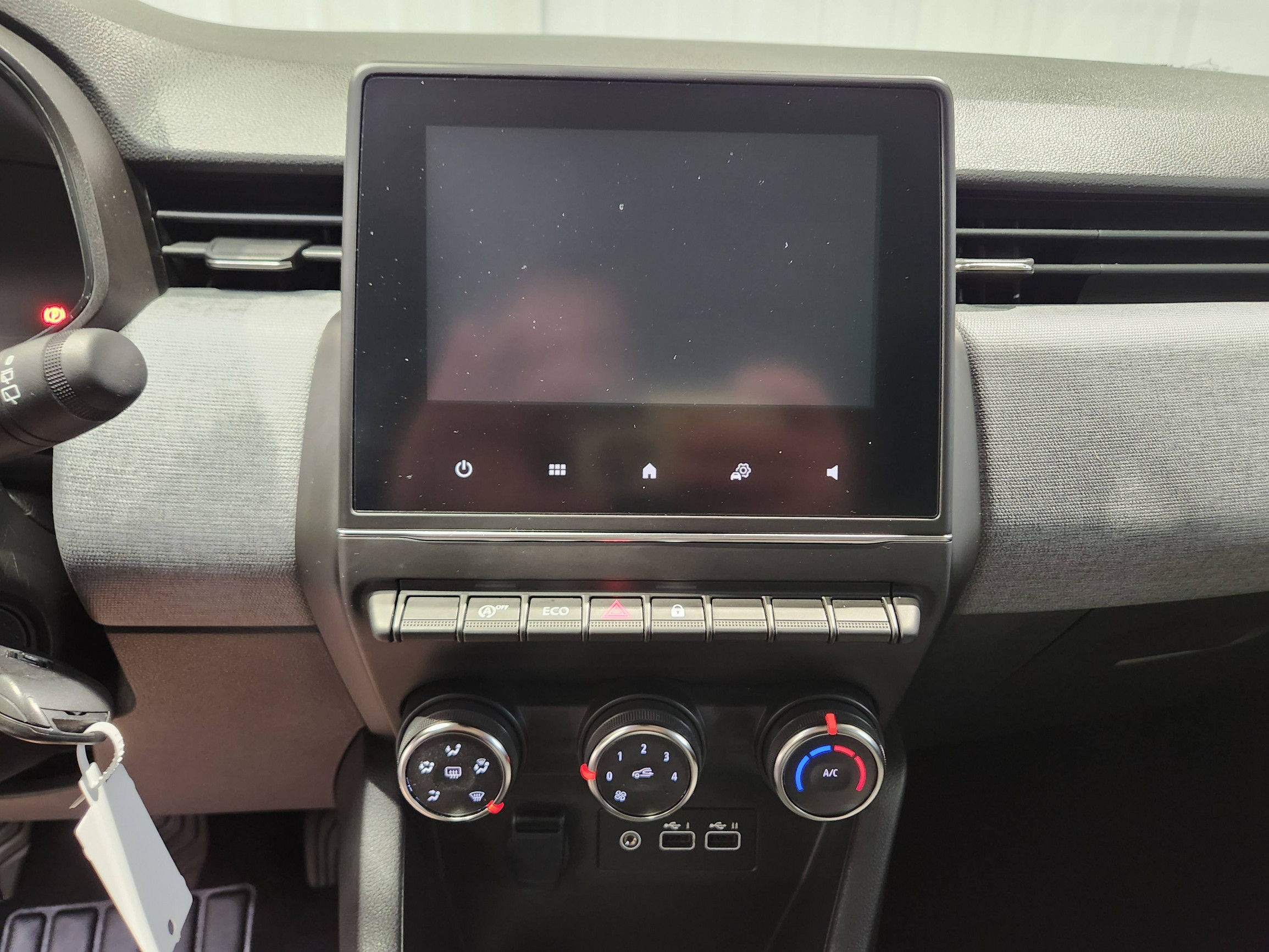 Vente en ligne Renault Clio 5 Clio TCe 90 au prix de 15 490 €