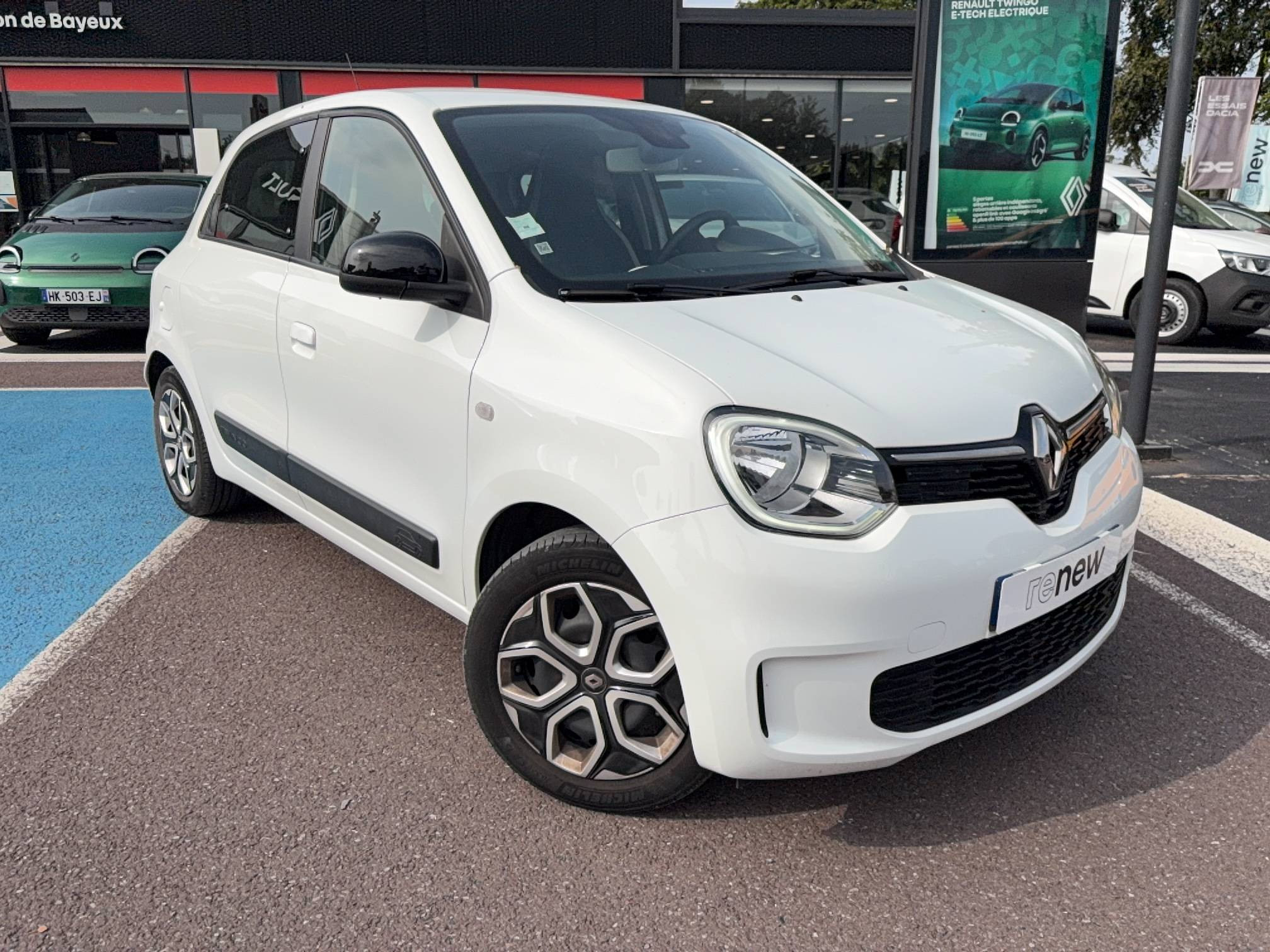 Vente en ligne Renault Twingo 3  SCe 65 au prix de 11 990 €