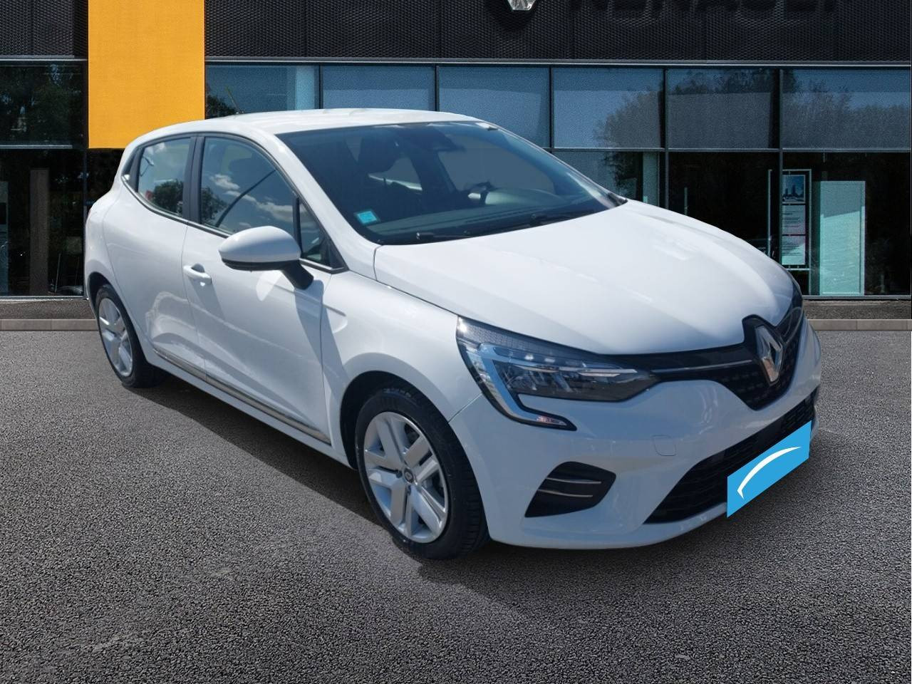 Vente en ligne Renault Clio 5 Clio E-Tech 140 - 21N au prix de 15 990 €