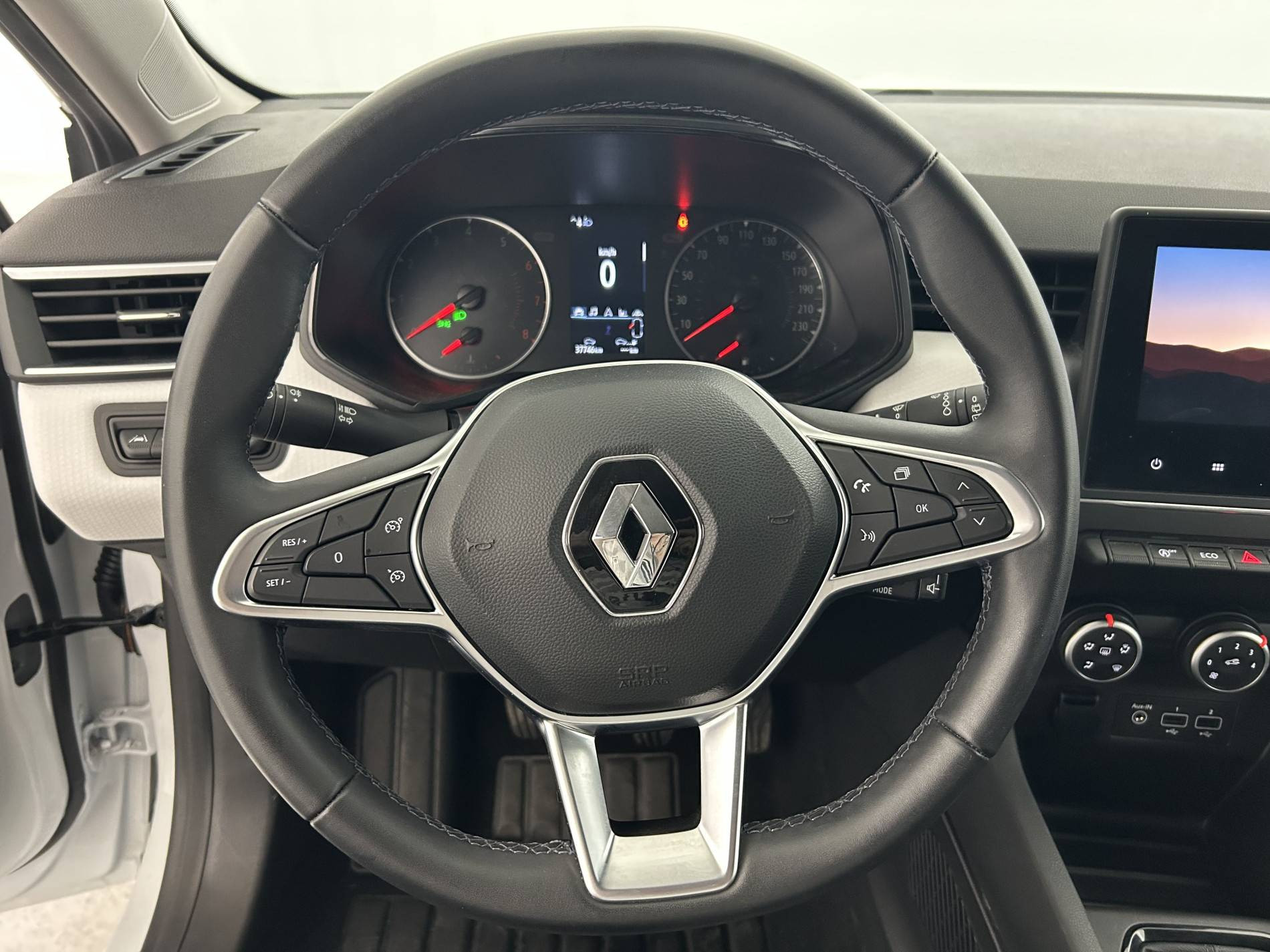 Vente en ligne Renault Clio 5 Clio TCe 90 au prix de 13 790 €