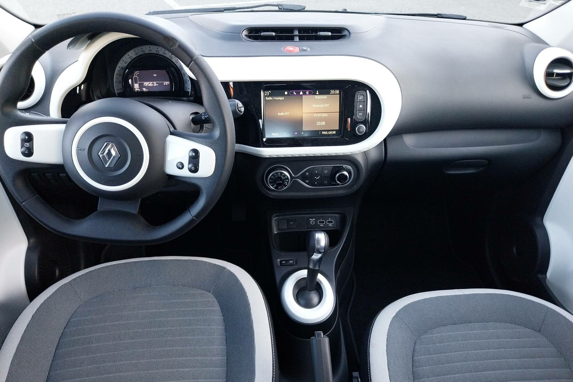 Vente en ligne Renault Twingo Electrique Twingo III E-Tech au prix de 12 850 €