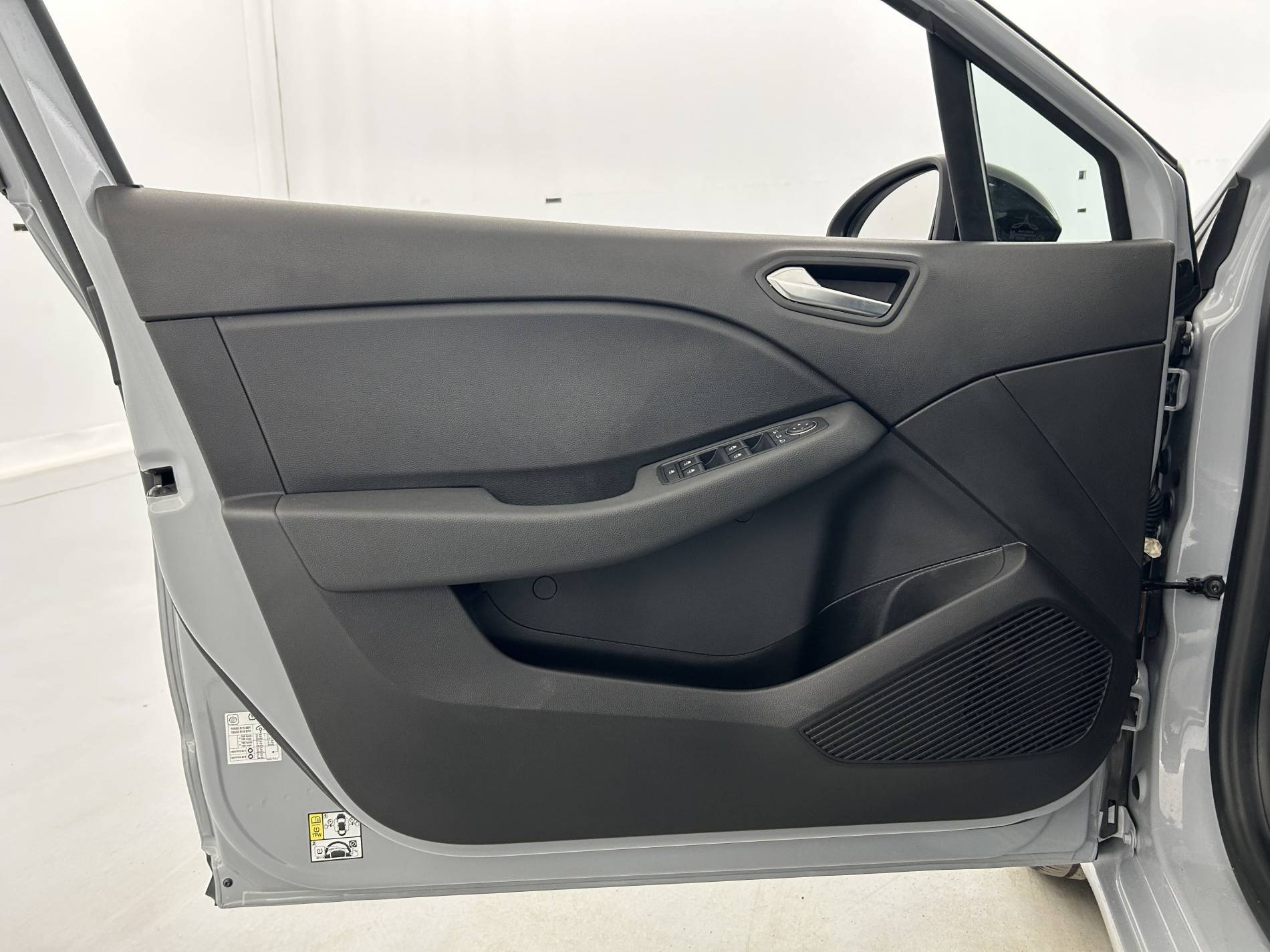 Vente en ligne Renault Clio 5 Clio TCe 90 au prix de 15 990 €