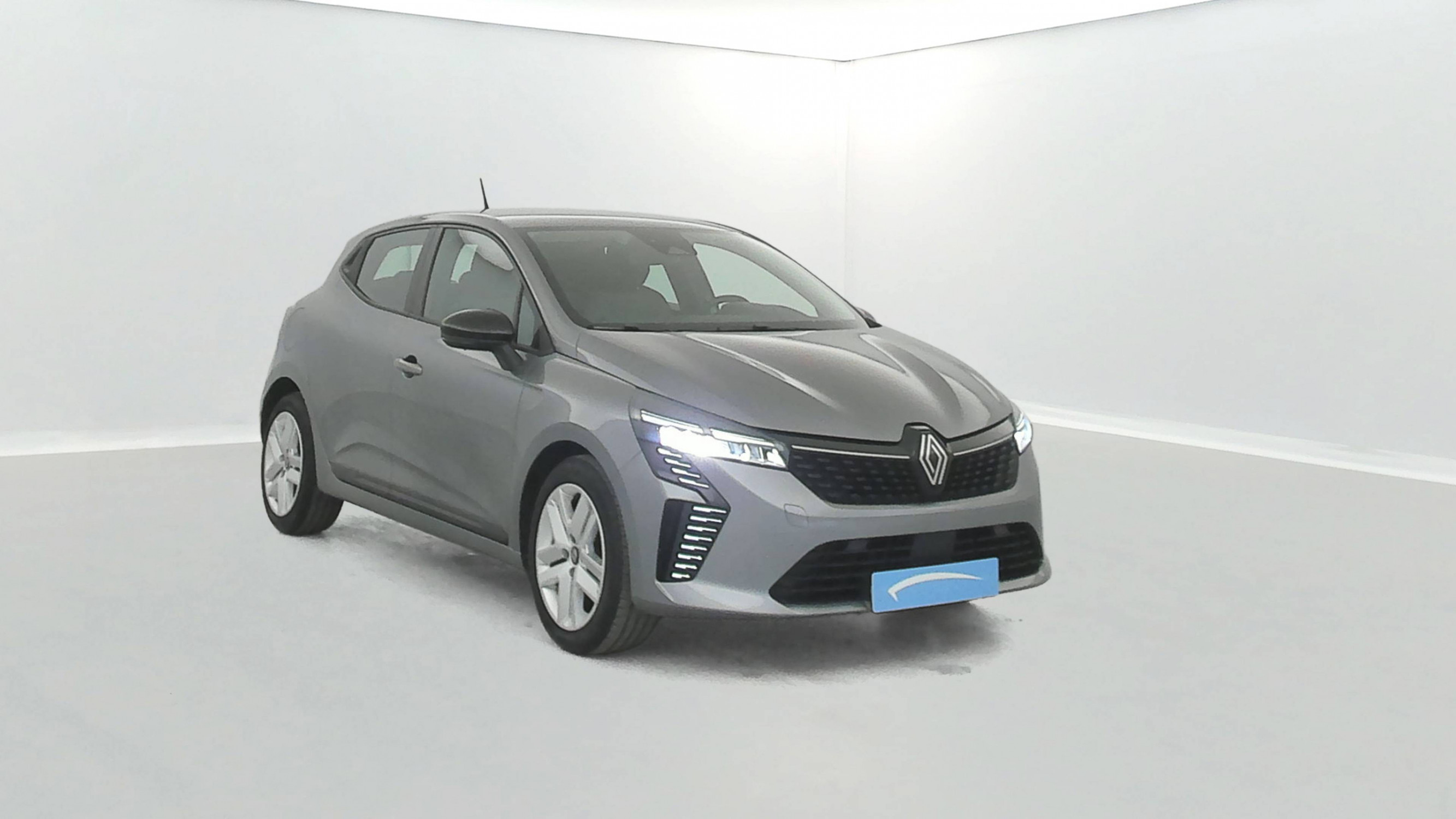 Vente en ligne Renault Clio 5 Clio TCe 90 au prix de 14 975 €