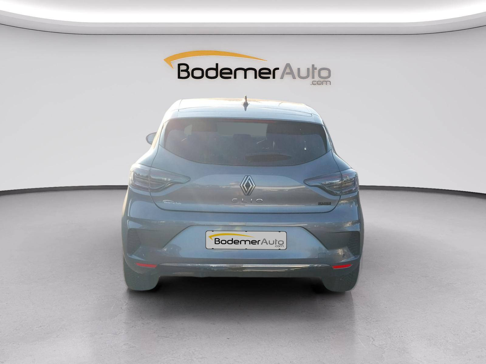 Vente en ligne Renault Clio 5 Clio E-Tech full hybrid 145 au prix de 17 590 €