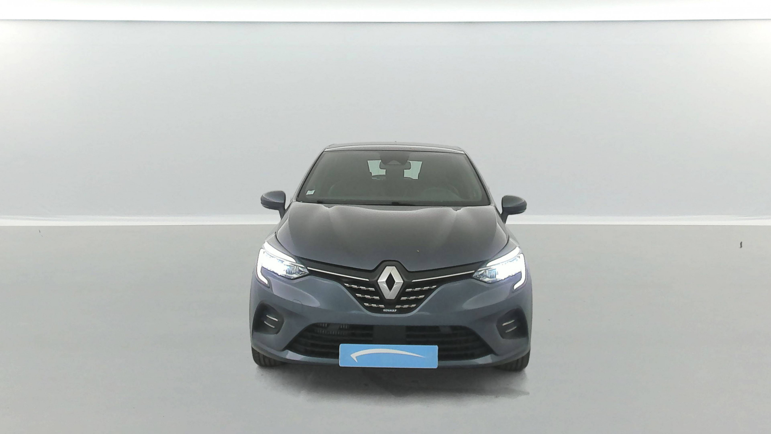 Vente en ligne Renault Clio 5 Clio TCe 90 - 21 au prix de 13 890 €