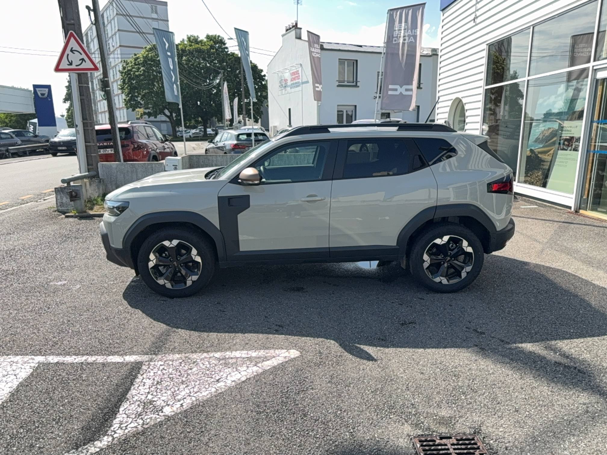 Vente en ligne Dacia Duster  ECO-G 120 au prix de 25 290 €