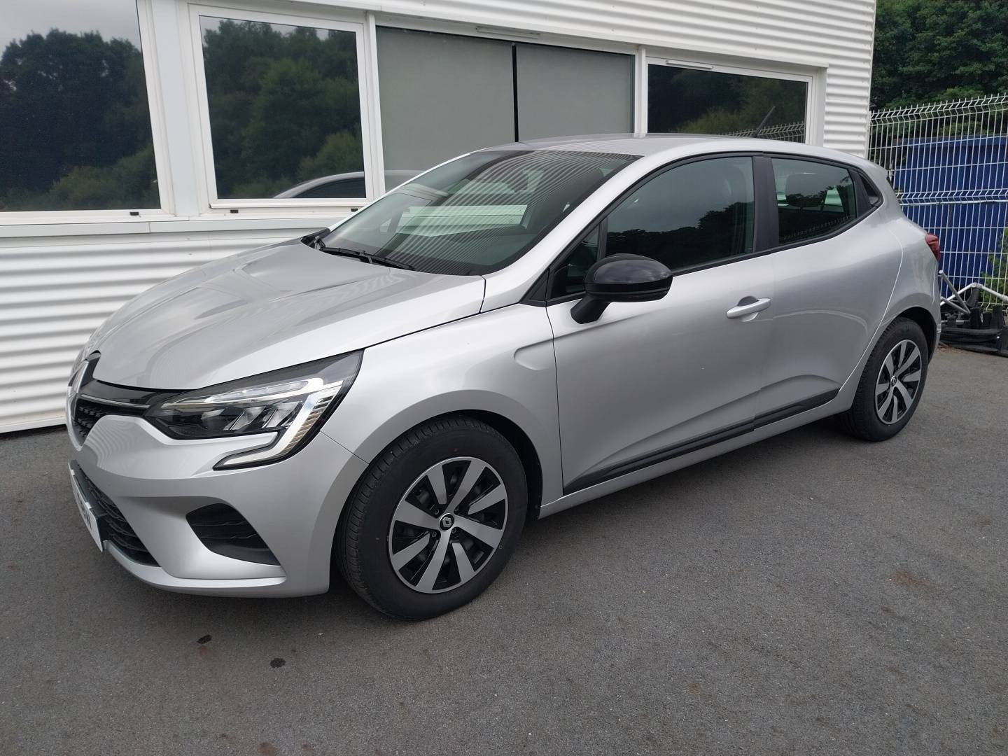 Renault Clio 5 Clio TCe 90 occasion de 2023 en vente à Guingamp