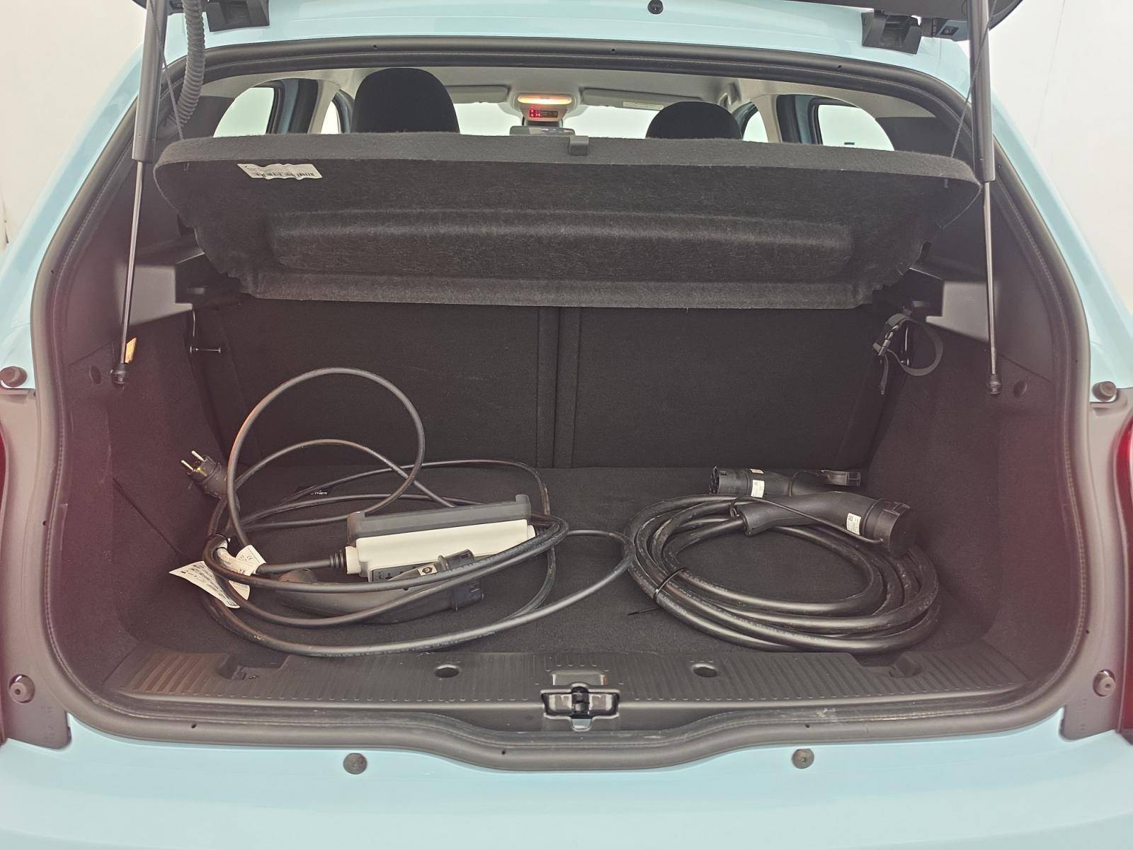 Vente en ligne Renault Twingo Electrique Twingo III E-Tech au prix de 12 990 €