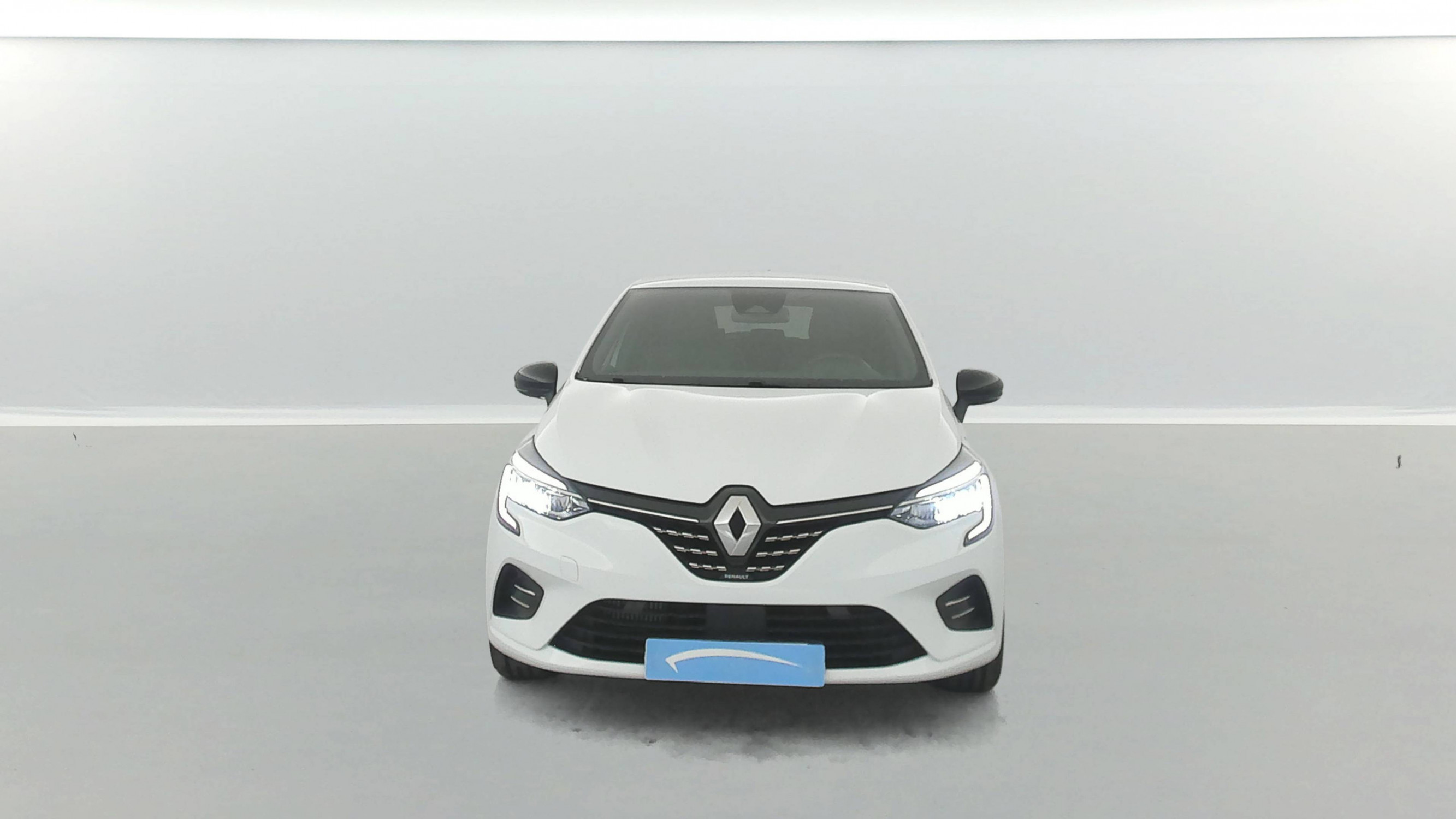 Vente en ligne Renault Clio 5 Clio TCe 90 au prix de 14 500 €