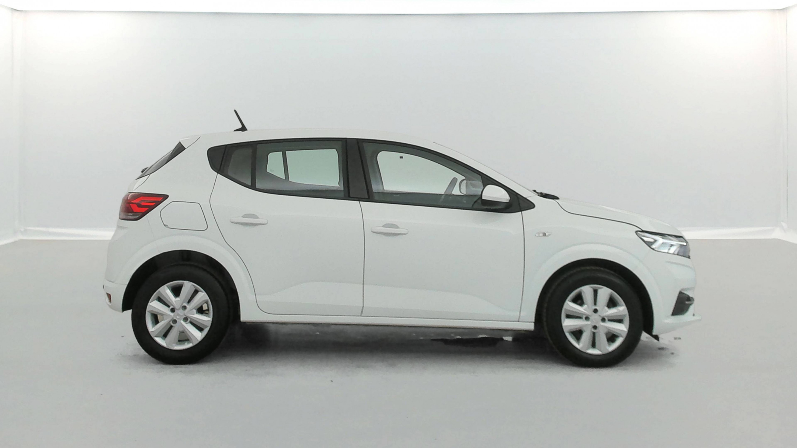 Vente en ligne Dacia Sandero  SCe 65 - 22 au prix de 11 500 €