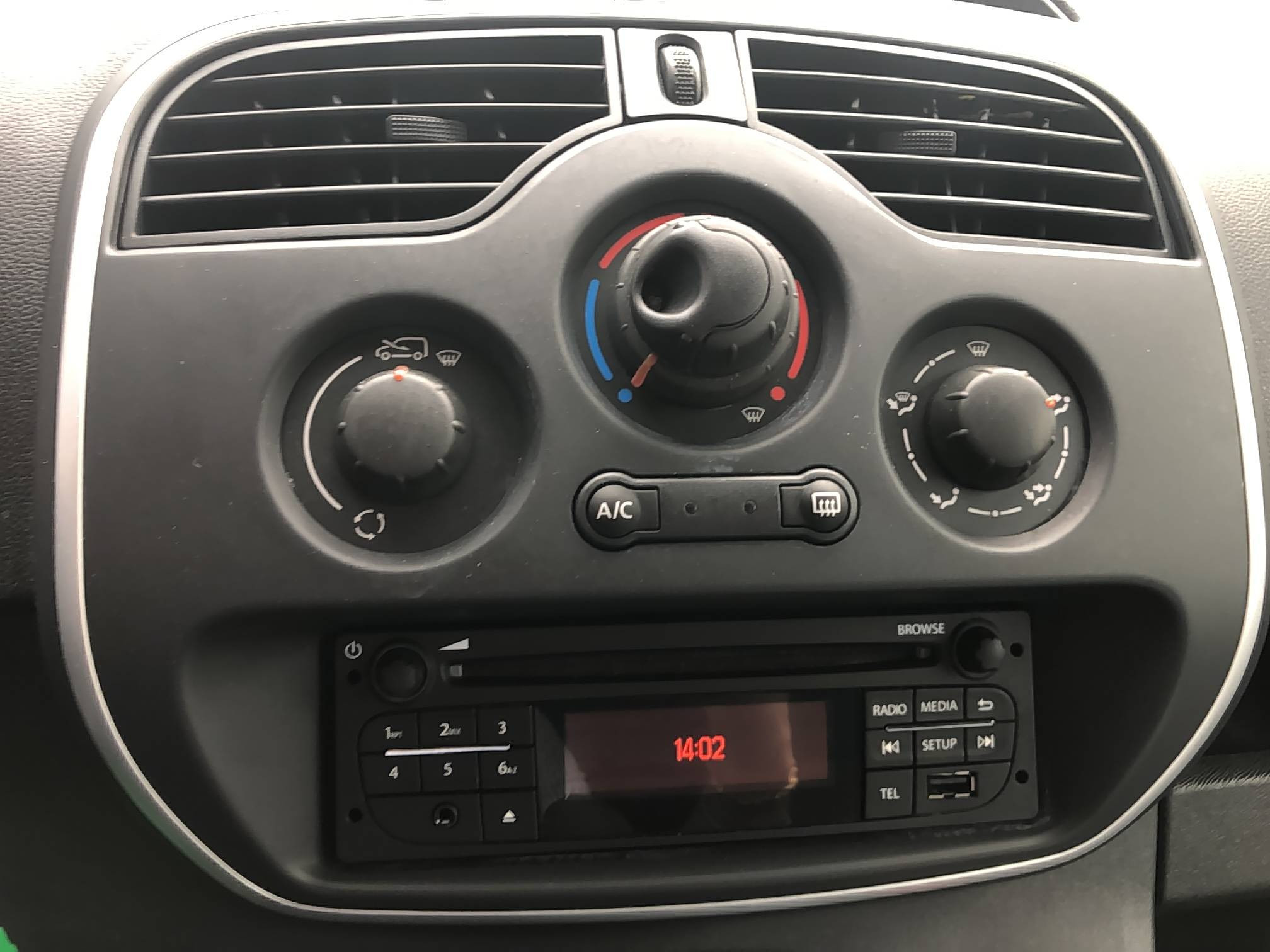 Vente en ligne Renault Kangoo Express  GRAND CONFORT BLUE DCI 115 au prix de 13 490 €