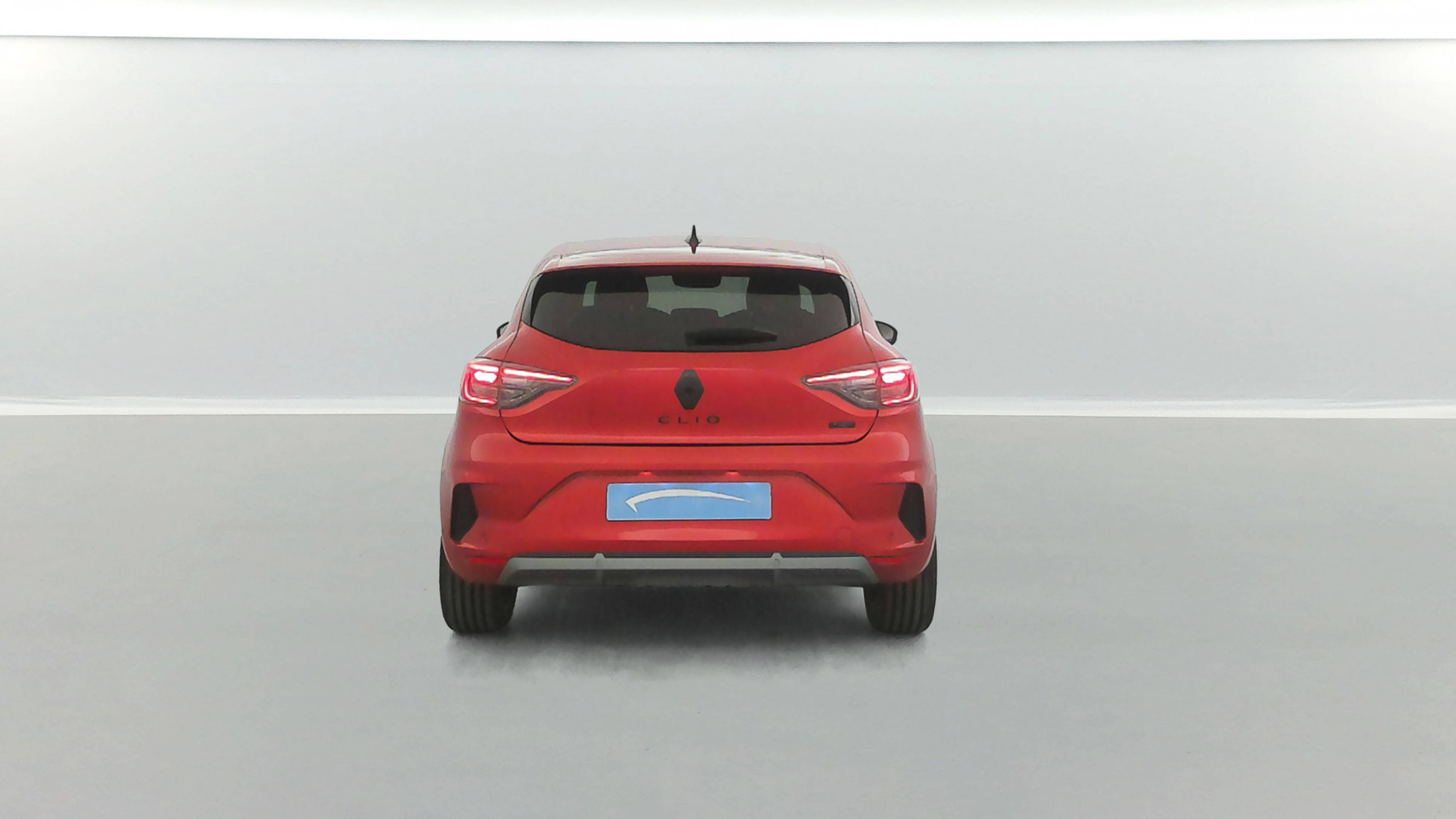 Vente en ligne Renault Clio 5 Clio E-Tech full hybrid 145 au prix de 20 990 €