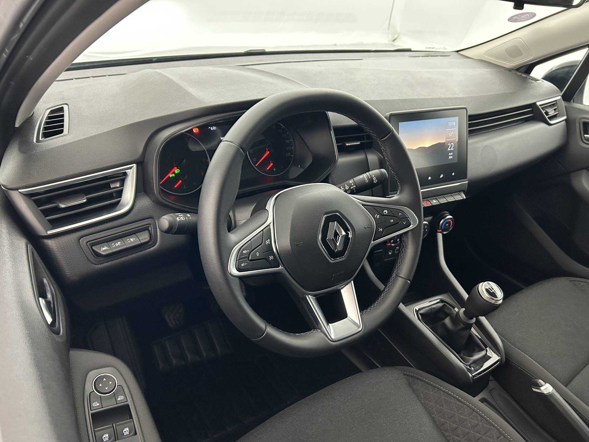 Vente en ligne Renault Clio 5 Clio TCe 90 au prix de 14 990 €