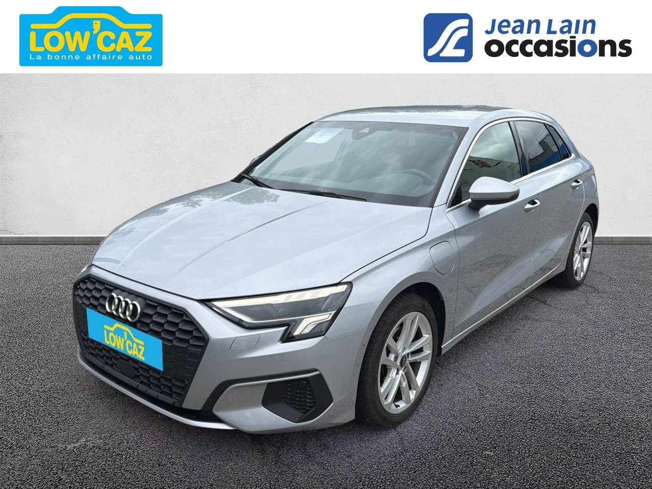 Vente en ligne AUDI A3 SPORTBACK A3 Sportback 40 TFSIe 204 S tronic 6 Design de 2023 au prix de 24 990 €