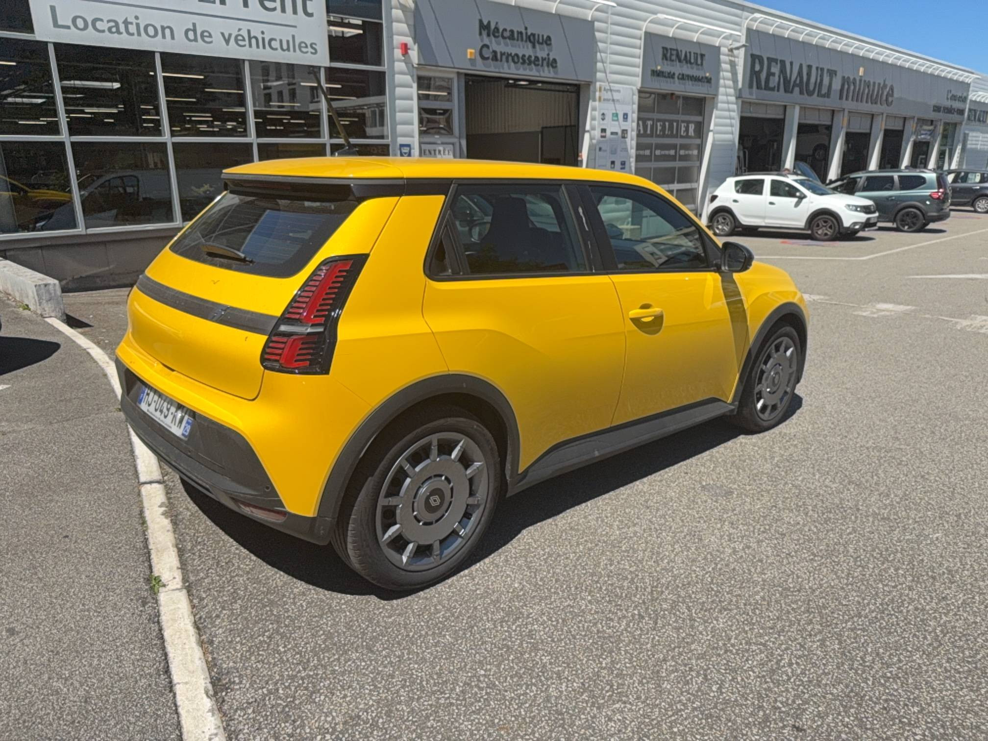 Vente en ligne Renault R5 E-Tech  150 ch autonomie confort au prix de 30 590 €