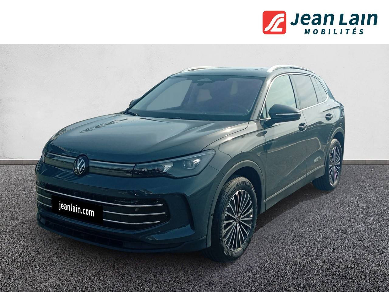 Vente en ligne VOLKSWAGEN TIGUAN Tiguan 1.5 eTSI 150ch DSG7 Elegance de 2026 au prix de 54 989 €