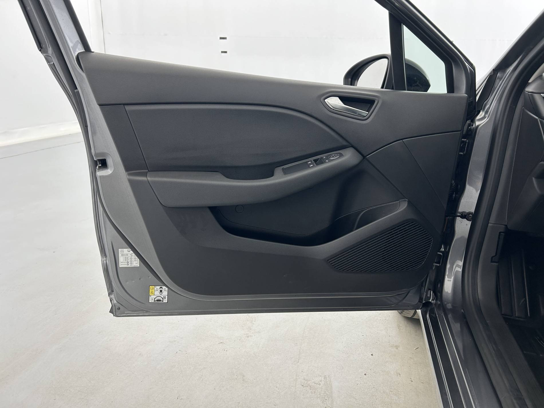 Vente en ligne Renault Clio 5 Clio TCe 90 au prix de 14 490 €