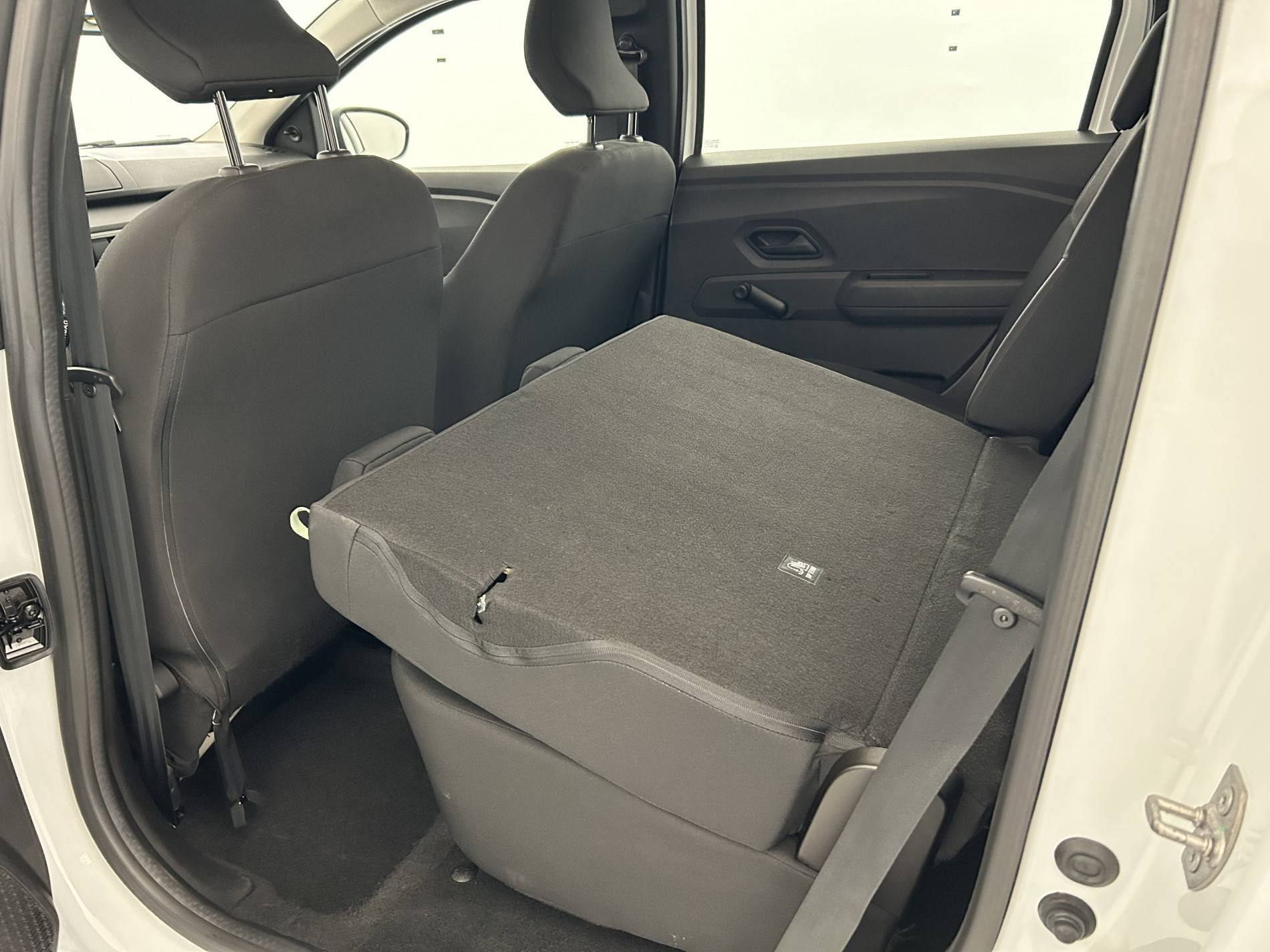 Vente en ligne Dacia Jogger  ECO-G 100 7 places au prix de 15 490 €