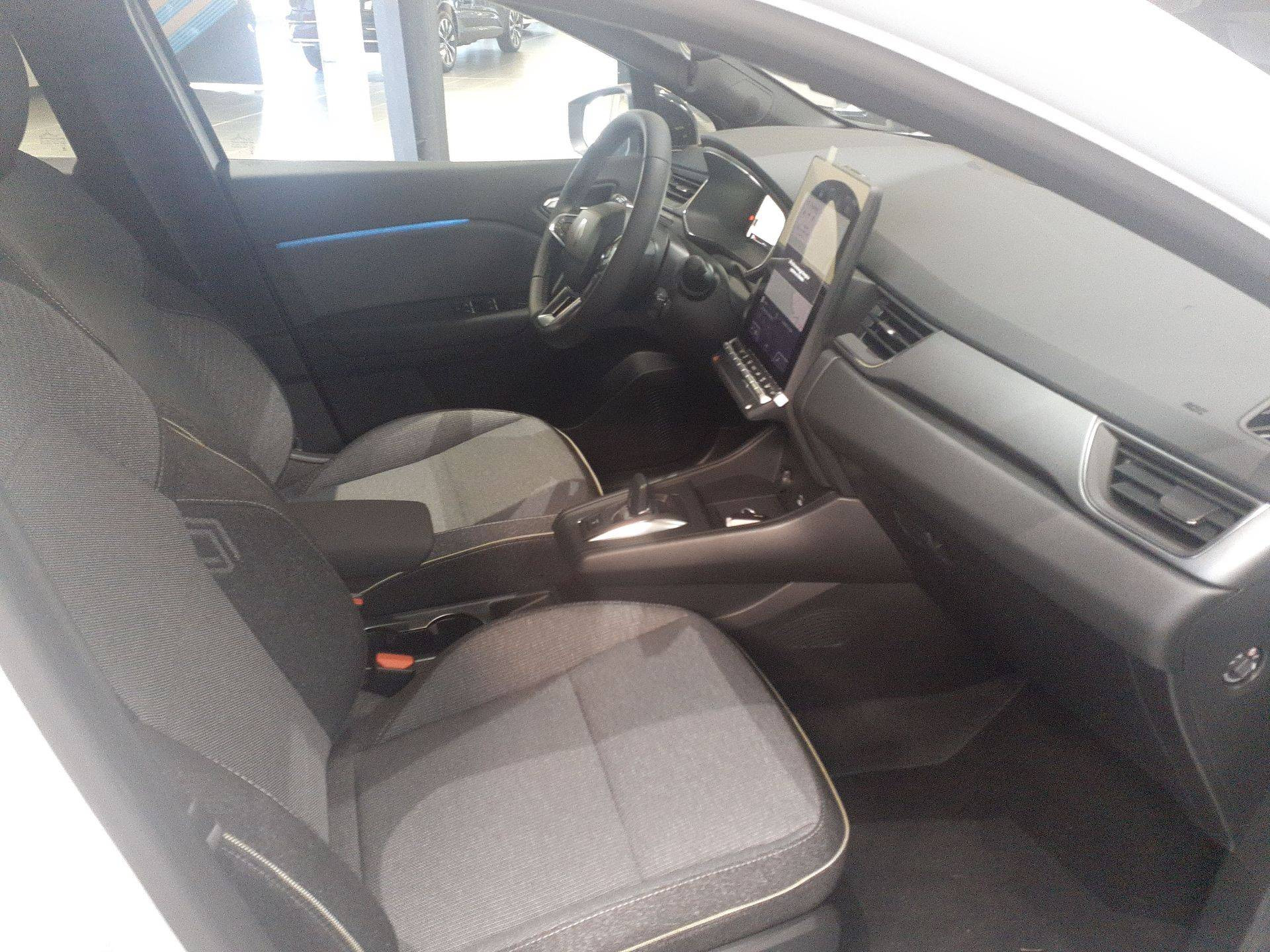 Vente en ligne Renault Captur  E-Tech full hybrid 160 ch au prix de 29 990 €