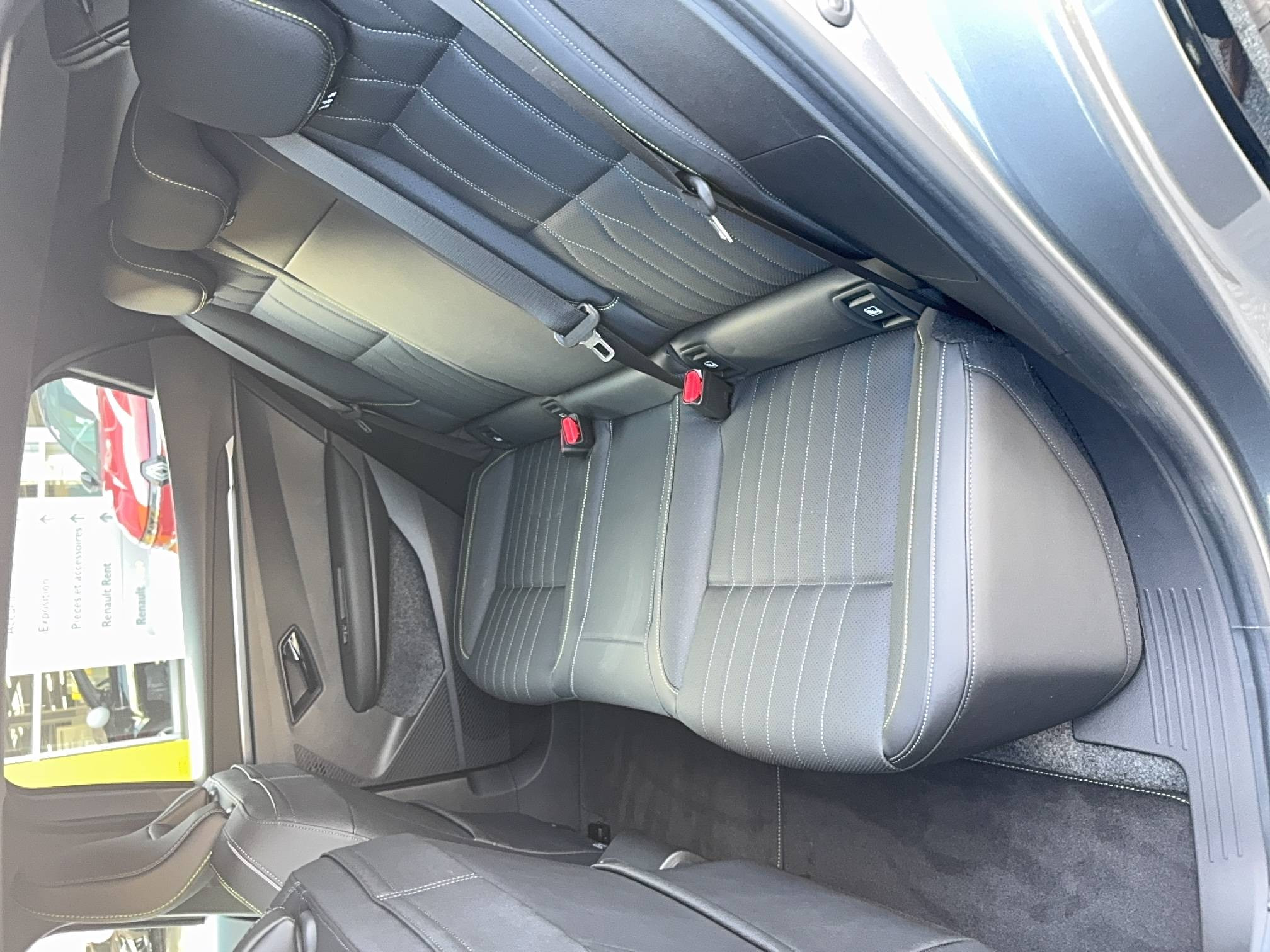 Vente en ligne Renault Megane E-Tech  220 ch autonomie confort GSR2 au prix de 43 490 €