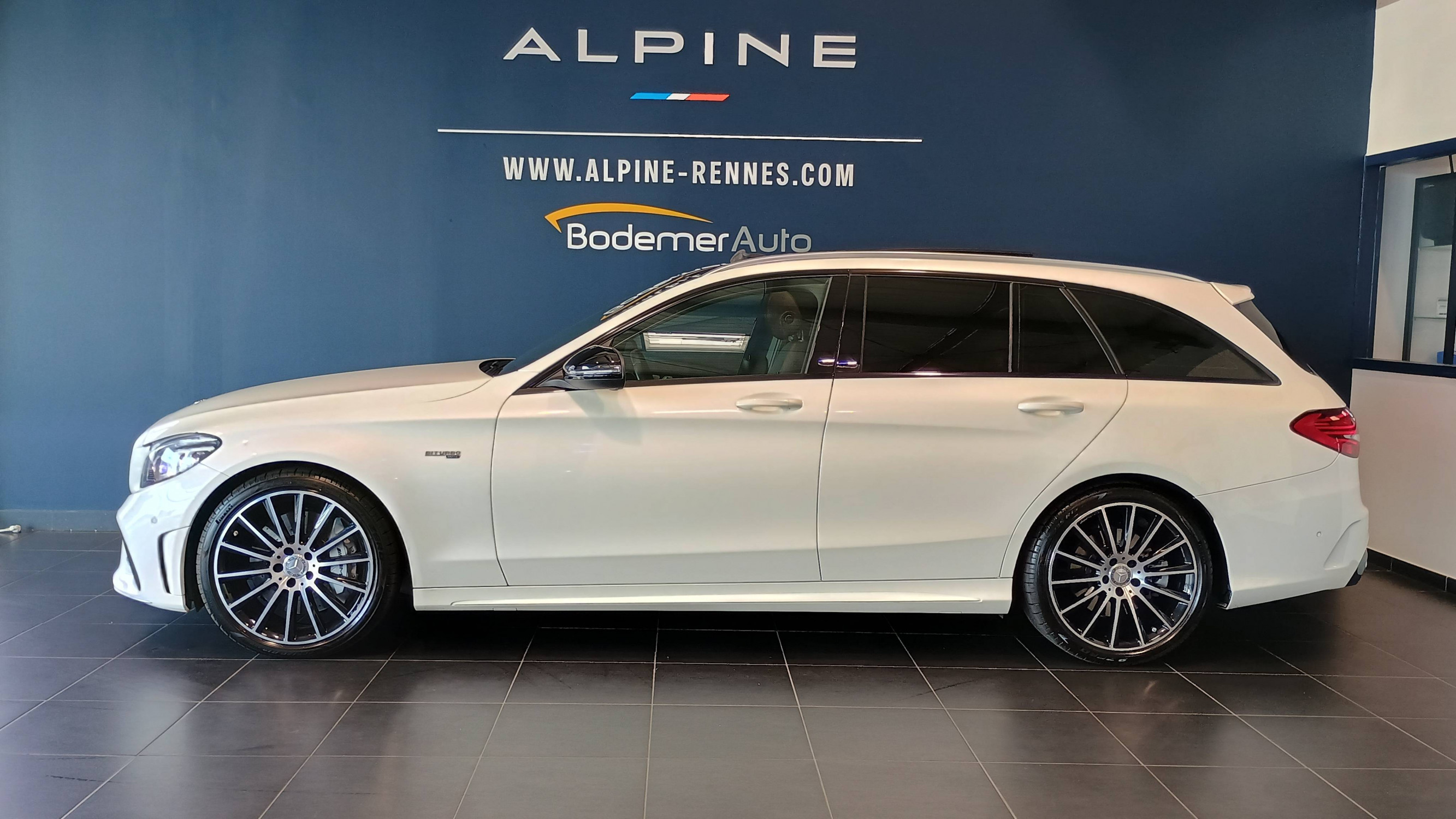 Vente en ligne Mercedes Classe C Break  43 Mercedes-AMG Speedshift TCT AMG 4Matic au prix de 47 990 €