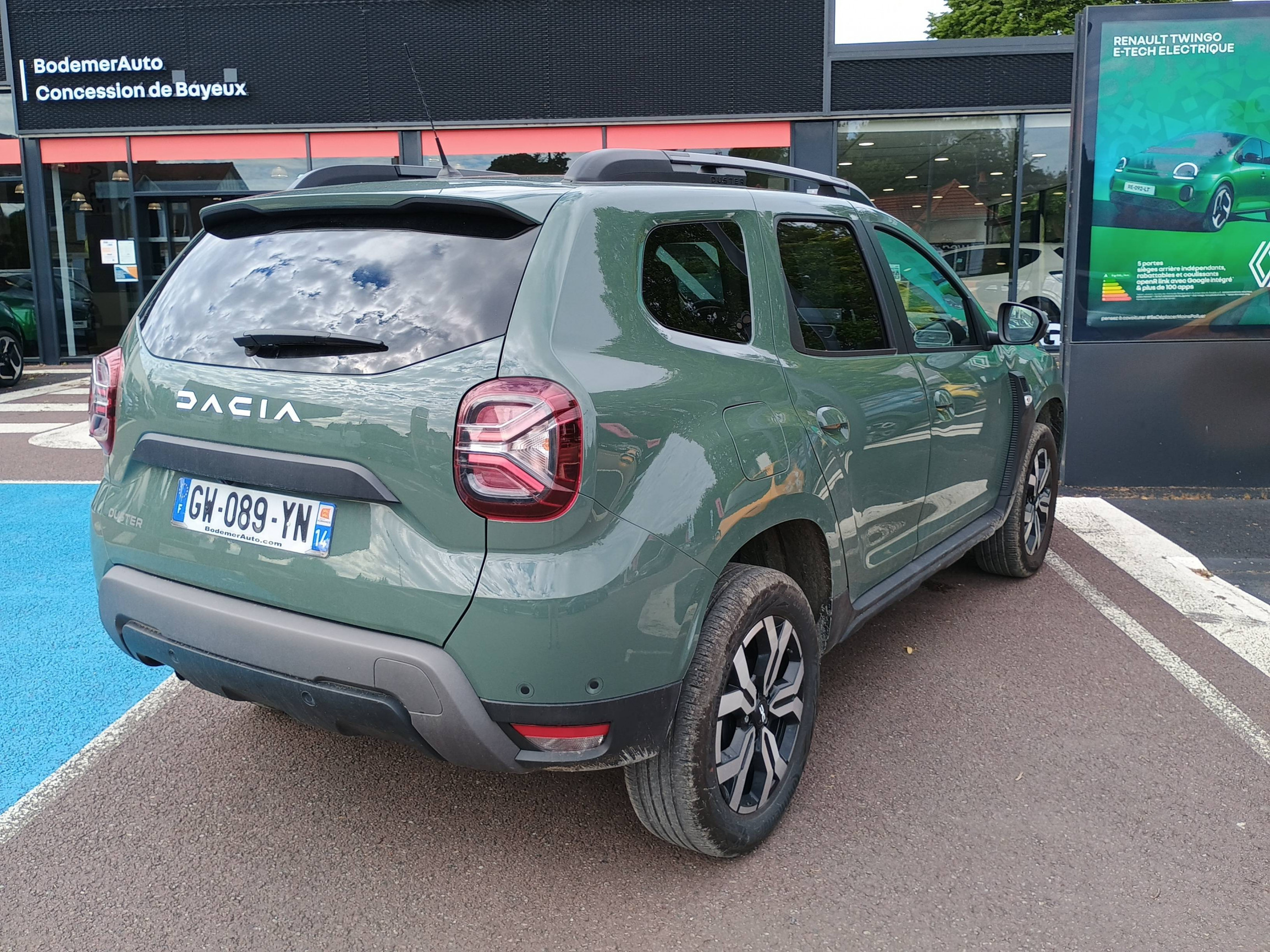 Vente en ligne Dacia Duster  ECO-G 100 4x2 au prix de 19 990 €
