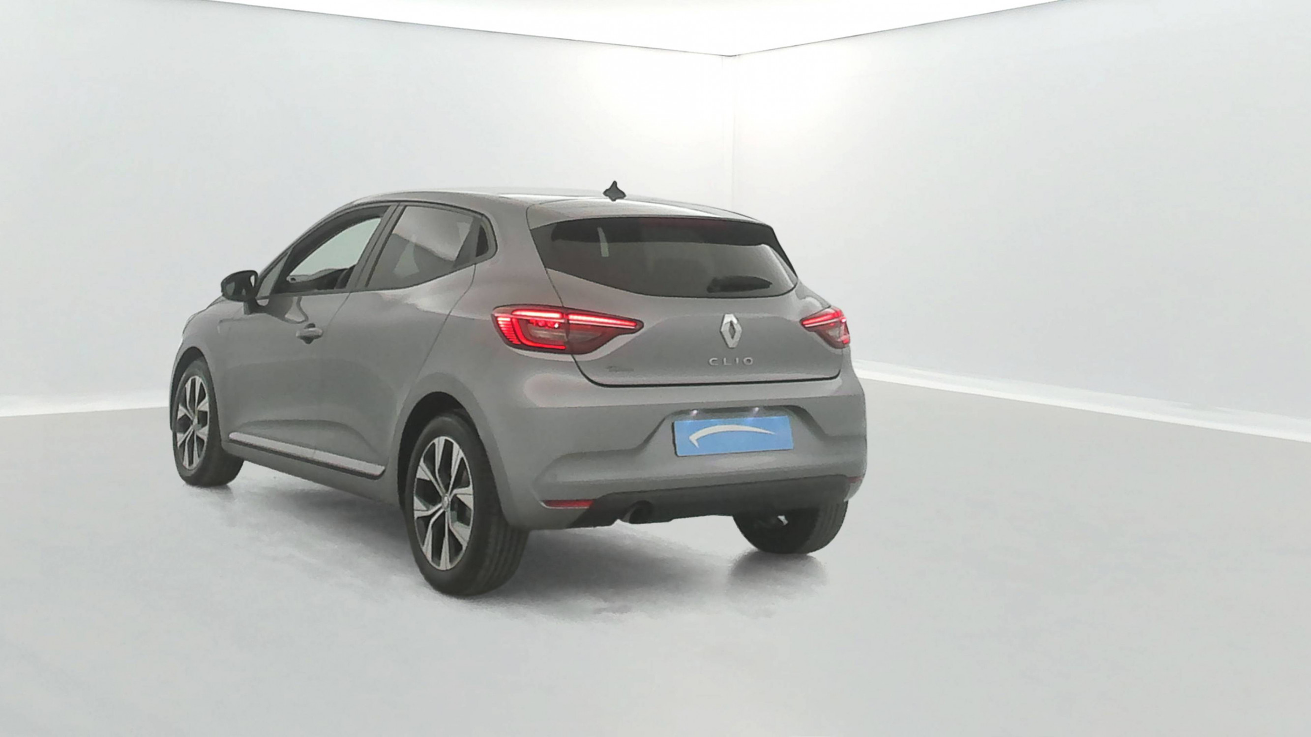 Vente en ligne Renault Clio 5 Clio Blue dCi 100 au prix de 16 490 €