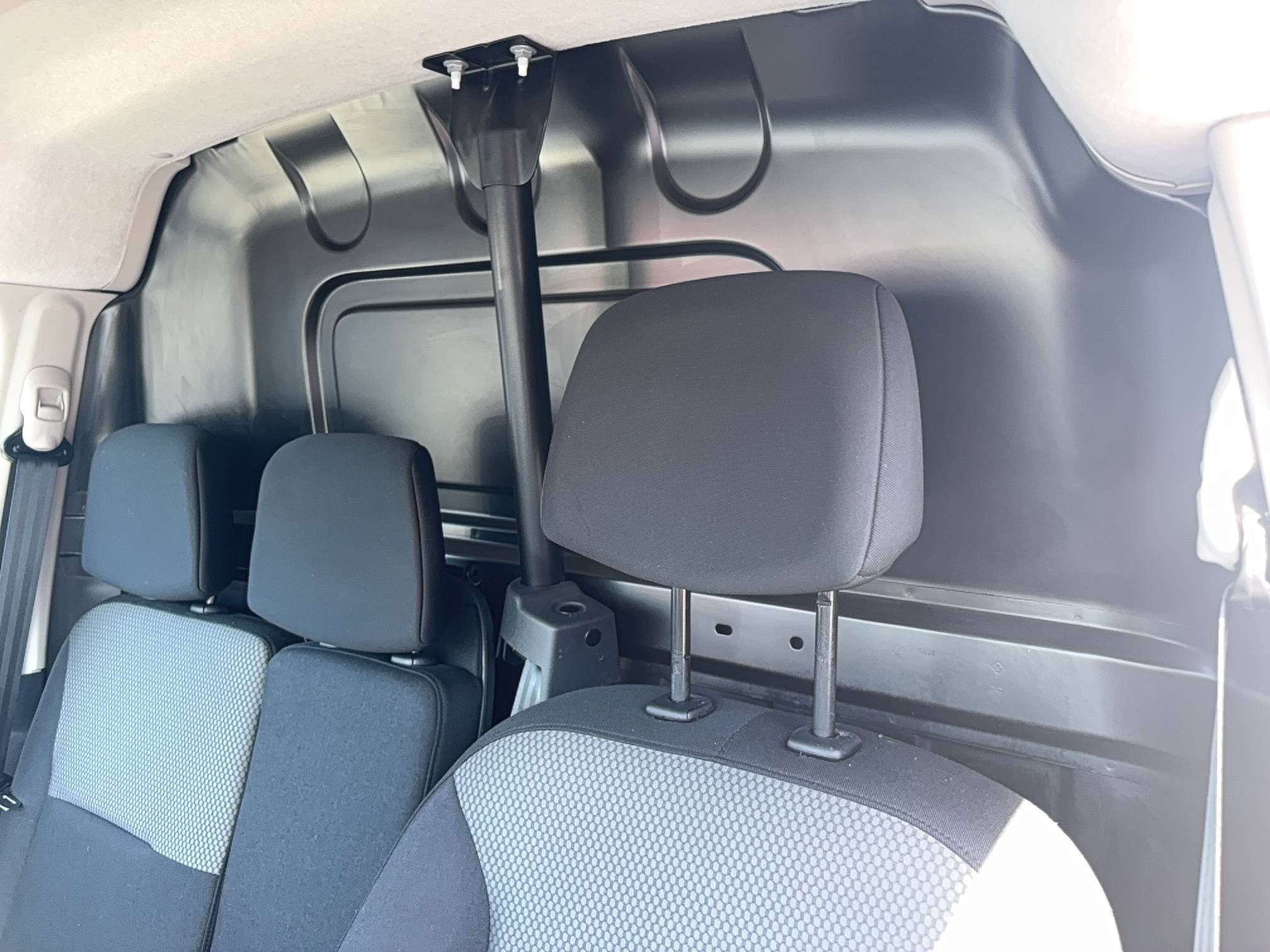 Vente en ligne Renault Kangoo Express  BLUE DCI 80 au prix de 12 290 €