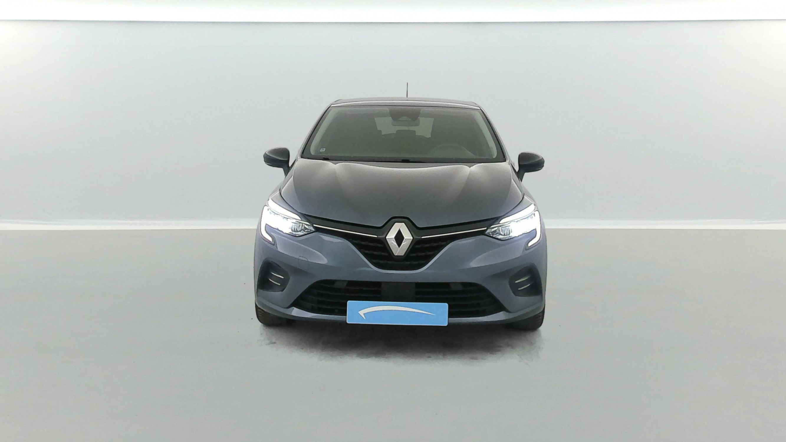 Vente en ligne Renault Clio 5 Clio E-Tech full hybrid 145 au prix de 16 790 €