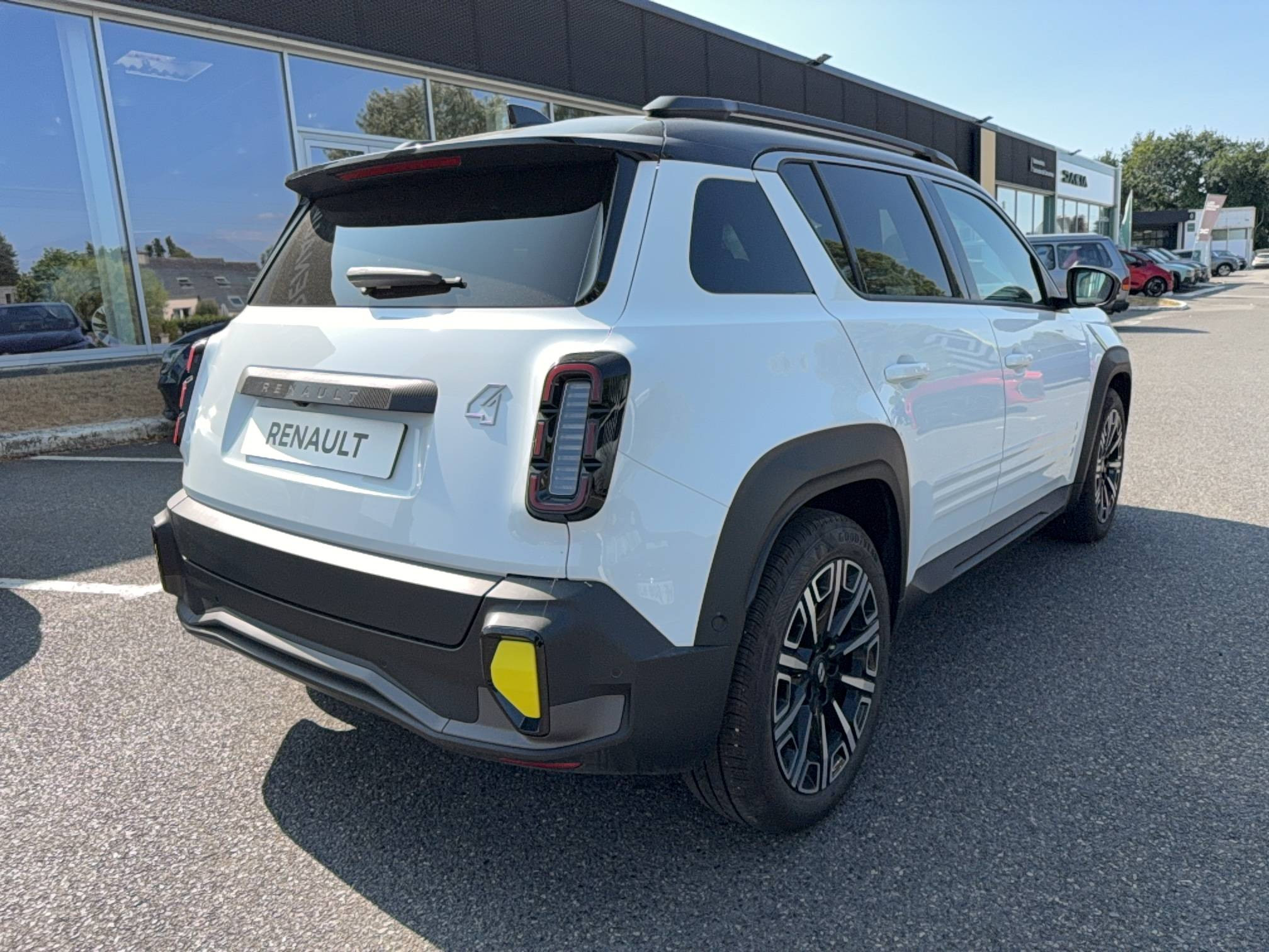 Vente en ligne Renault R4 E-Tech  150 ch autonomie confort au prix de 36 840 €