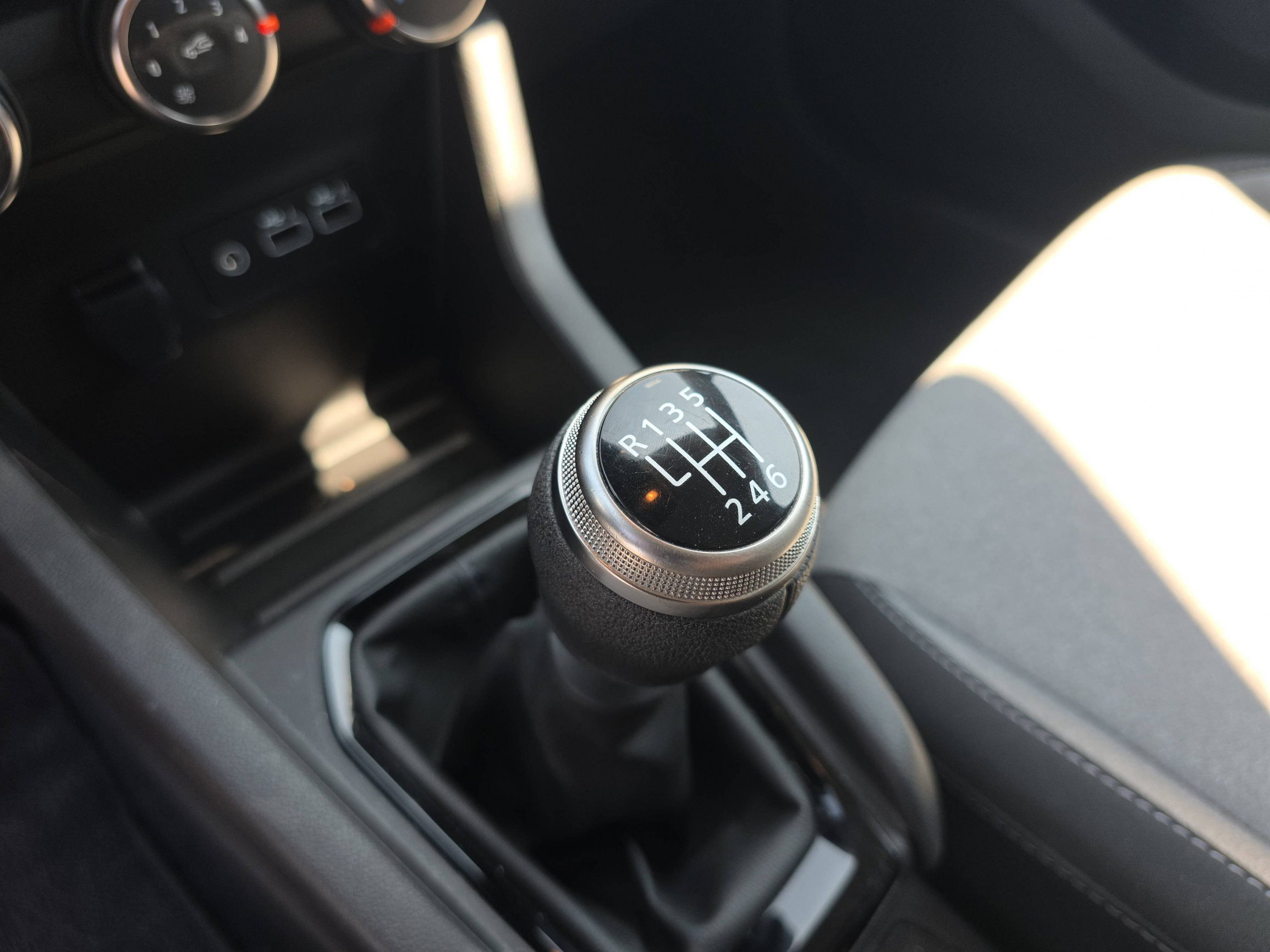 Vente en ligne Renault Clio 5 Clio TCe 90 ch GSR2 au prix de 15 990 €