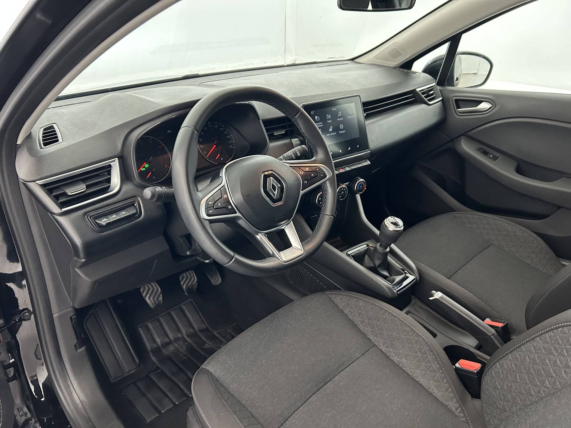 Vente en ligne Renault Clio 5 Clio TCe 90 au prix de 13 190 €