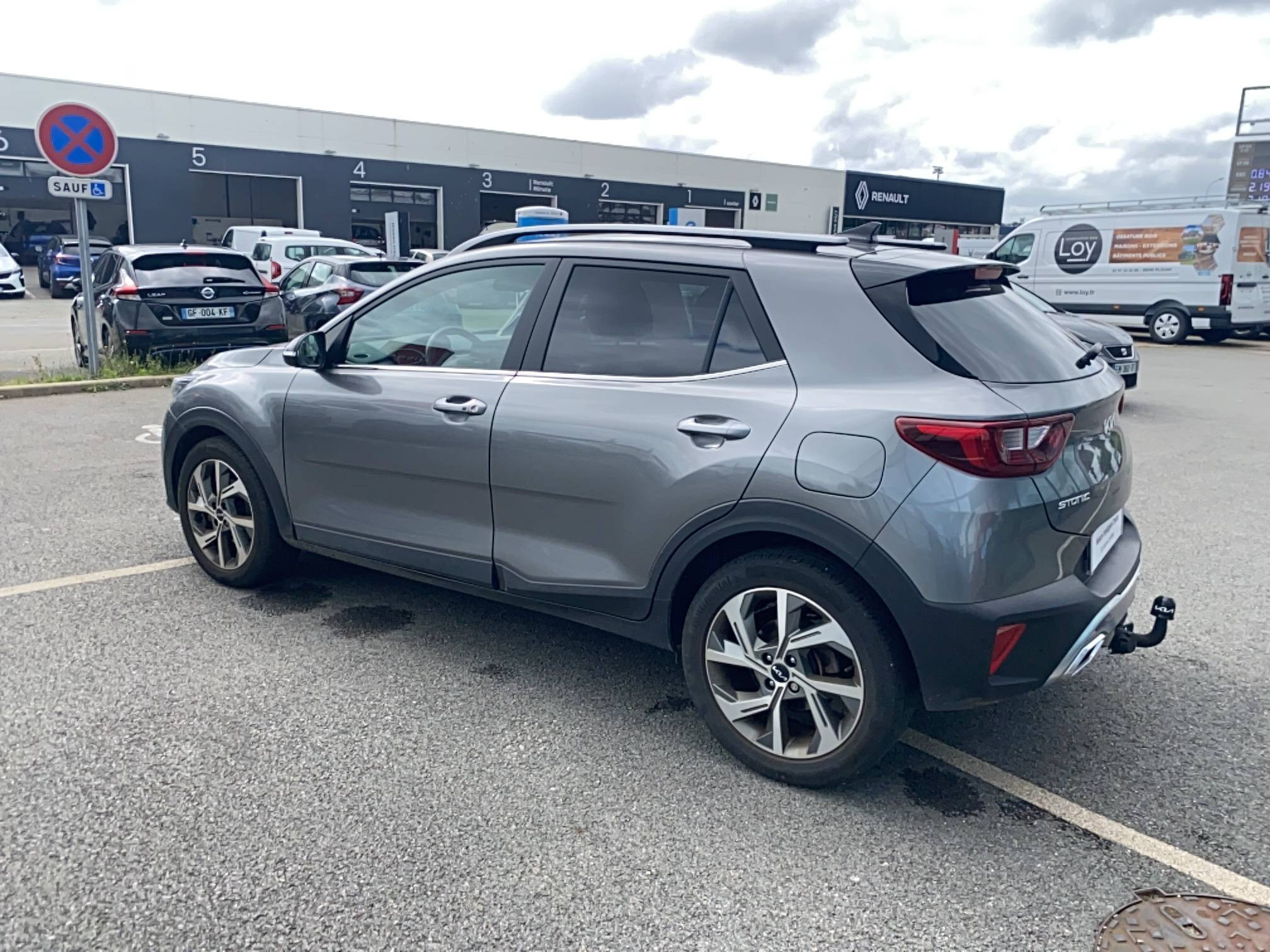 Vente en ligne Kia Stonic  1.0 T-GDi 100 ch DCT7 au prix de 19 490 €