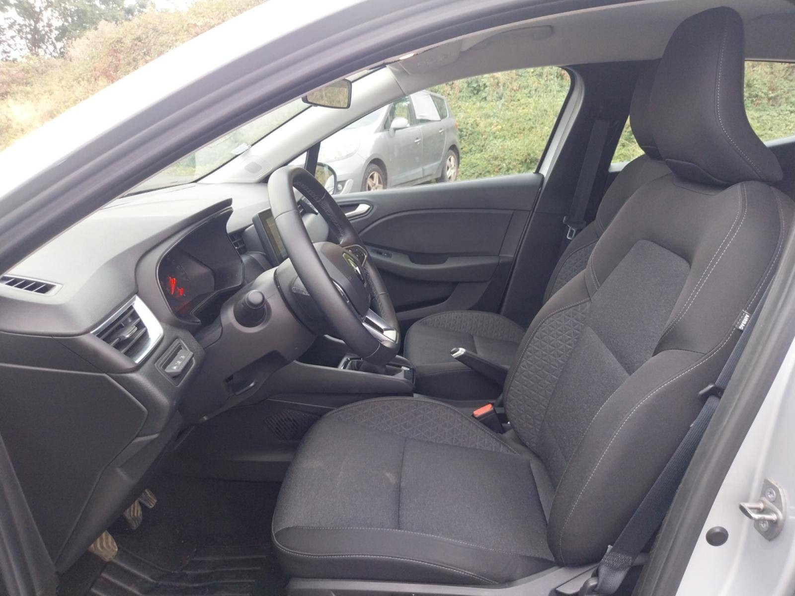 Vente en ligne Renault Clio 5 Clio TCe 90 au prix de 13 990 €