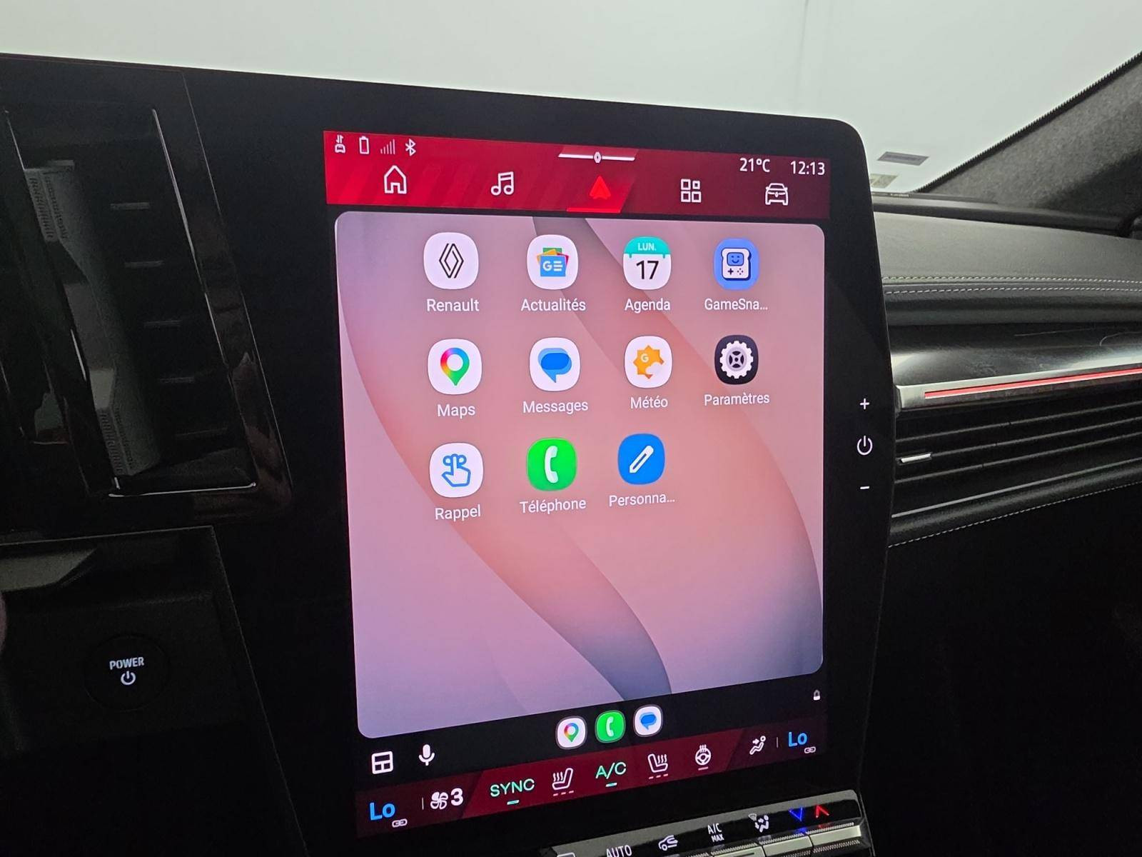 Vente en ligne Renault Scenic E-Tech Scenic E-Tech électrique 220 ch grande autonomie au prix de 43 500 €